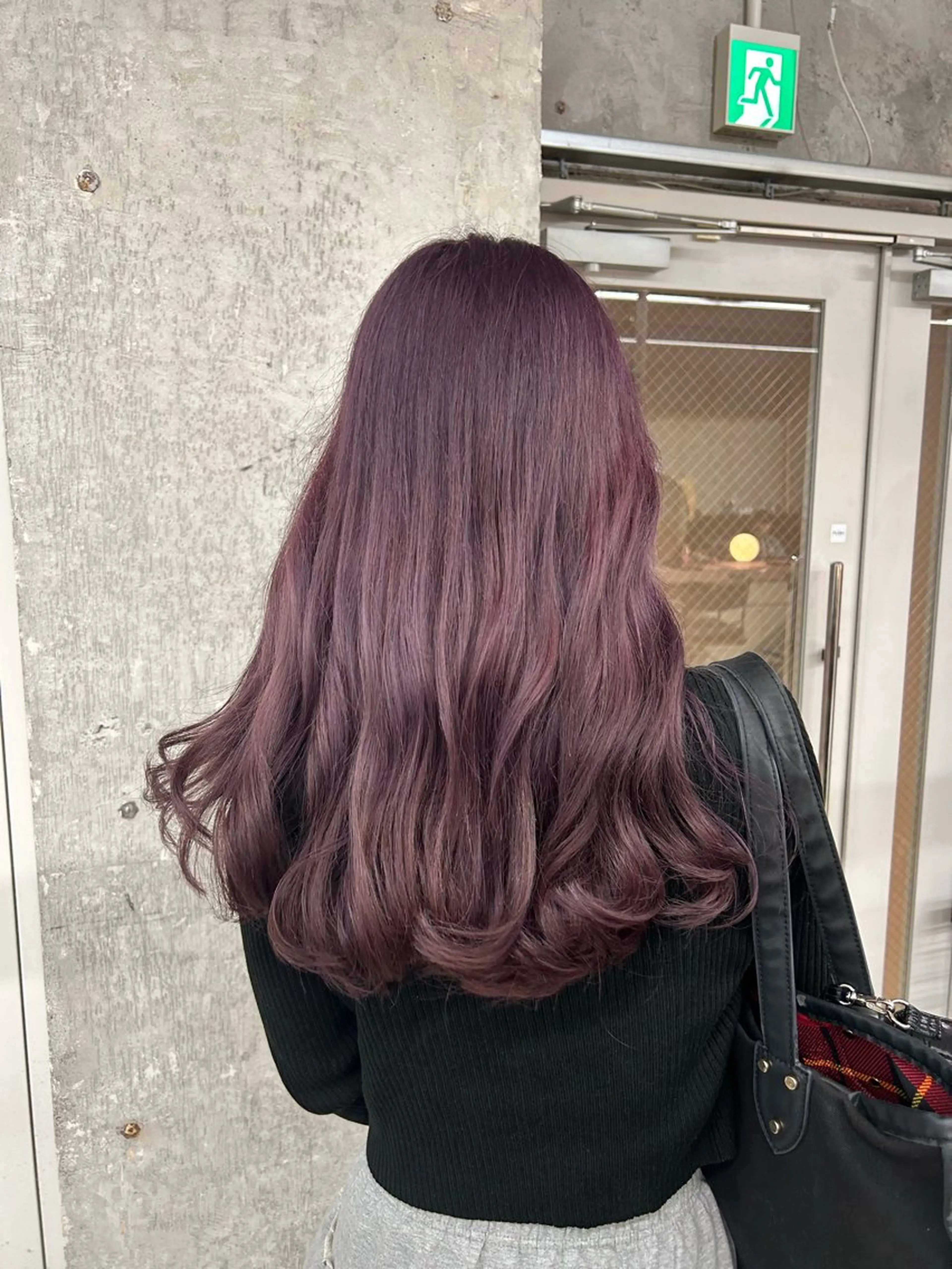 ロング カラー 松井ゆら/ 酸性ストレート/暖色のヘアスタイル