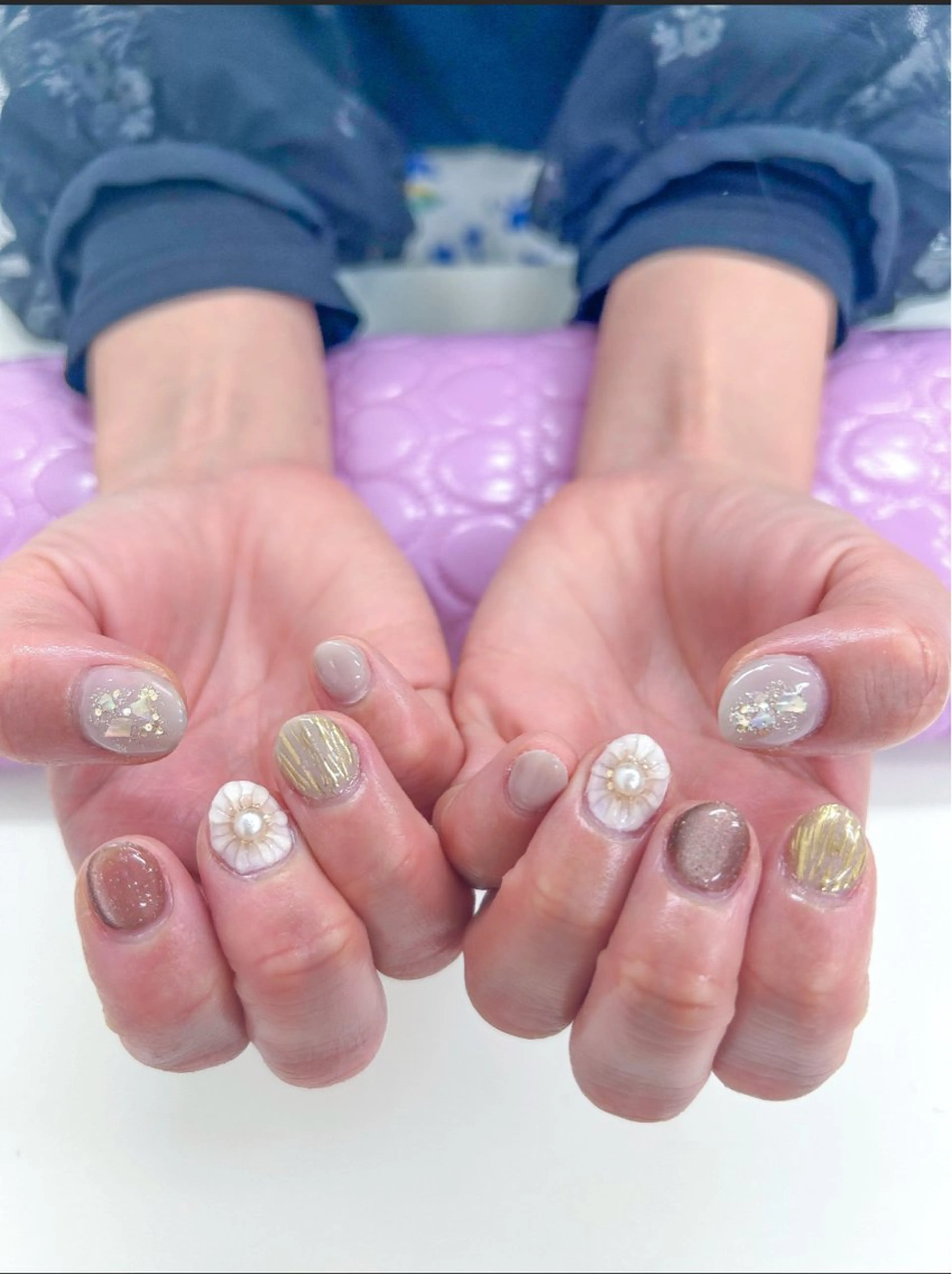 ネイル ネイルサロンエーナイン札幌大通本店所属・宇野 舞美のネイルデザイン