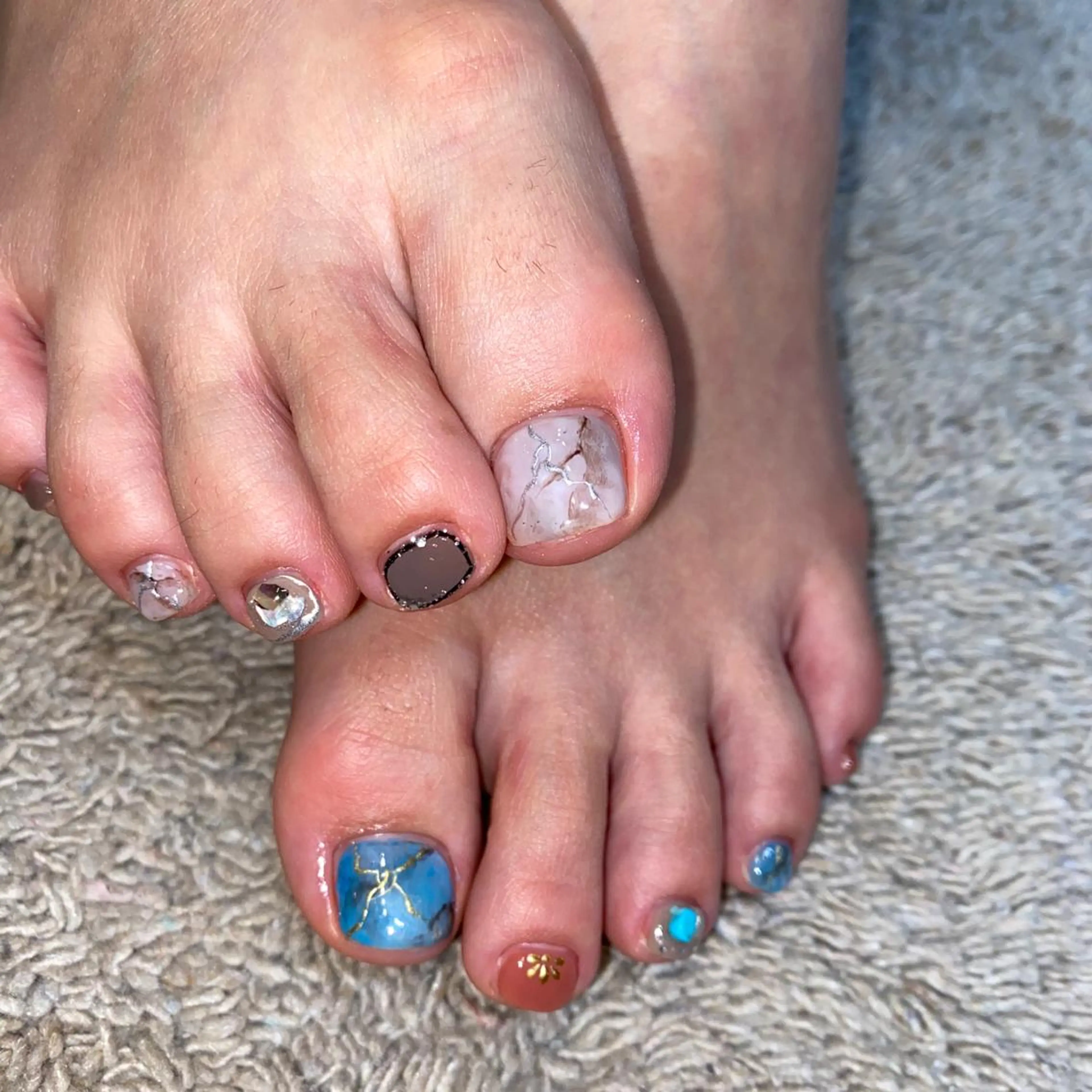 ネイル ハンドネイル NORA nail UMEDAのネイルデザイン