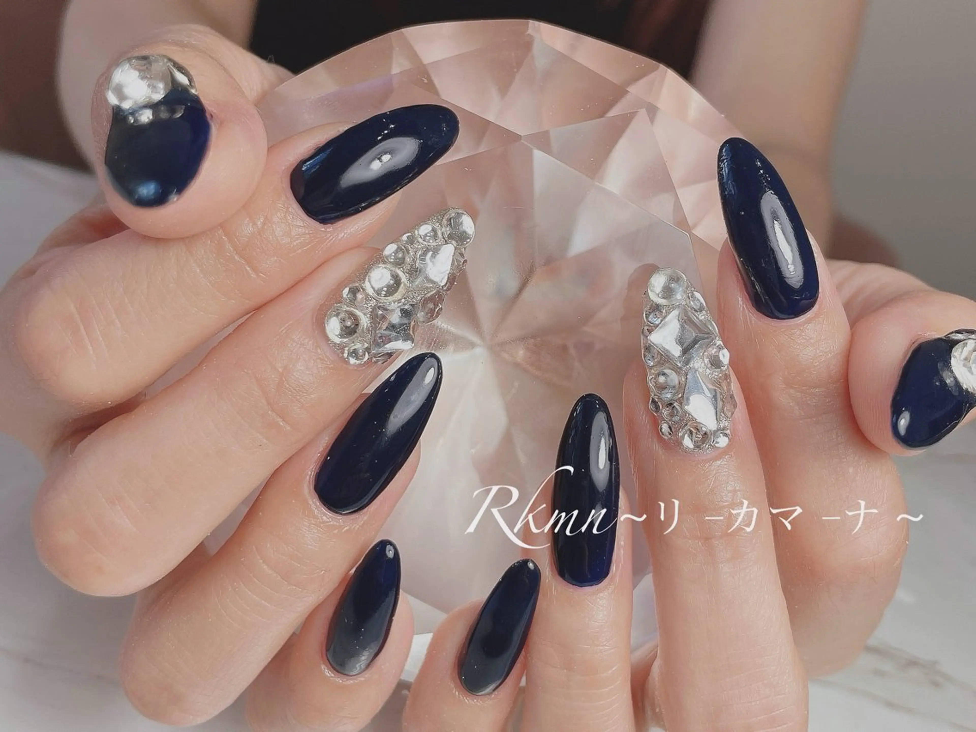 ネイル アートネイル ネイビー 春ネイル ハンドネイル フットネイル ハンドケア Rkmn ~リ-カマ-ナ~のネイルデザイン