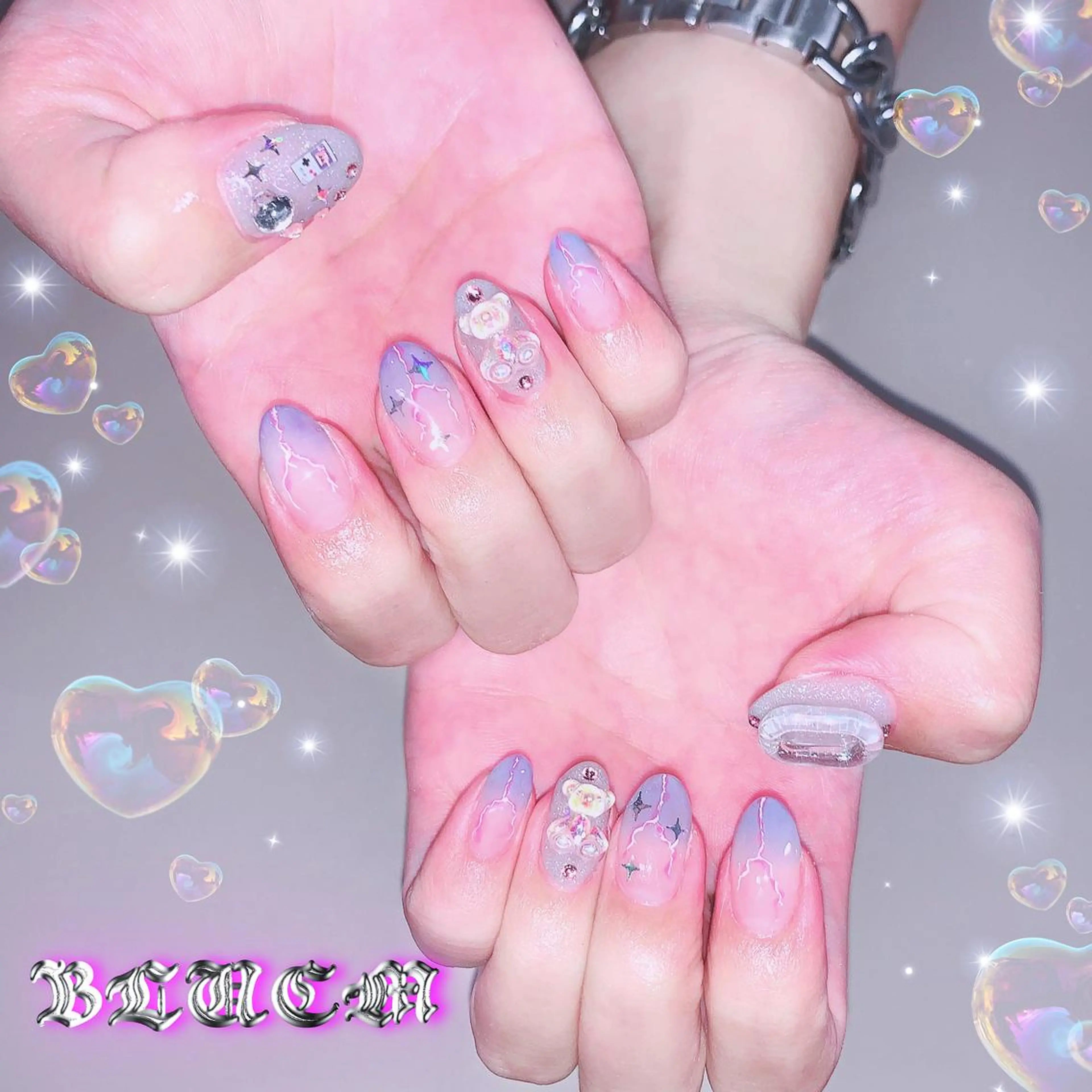 ネイル BLUEM なな🐶のネイルデザイン