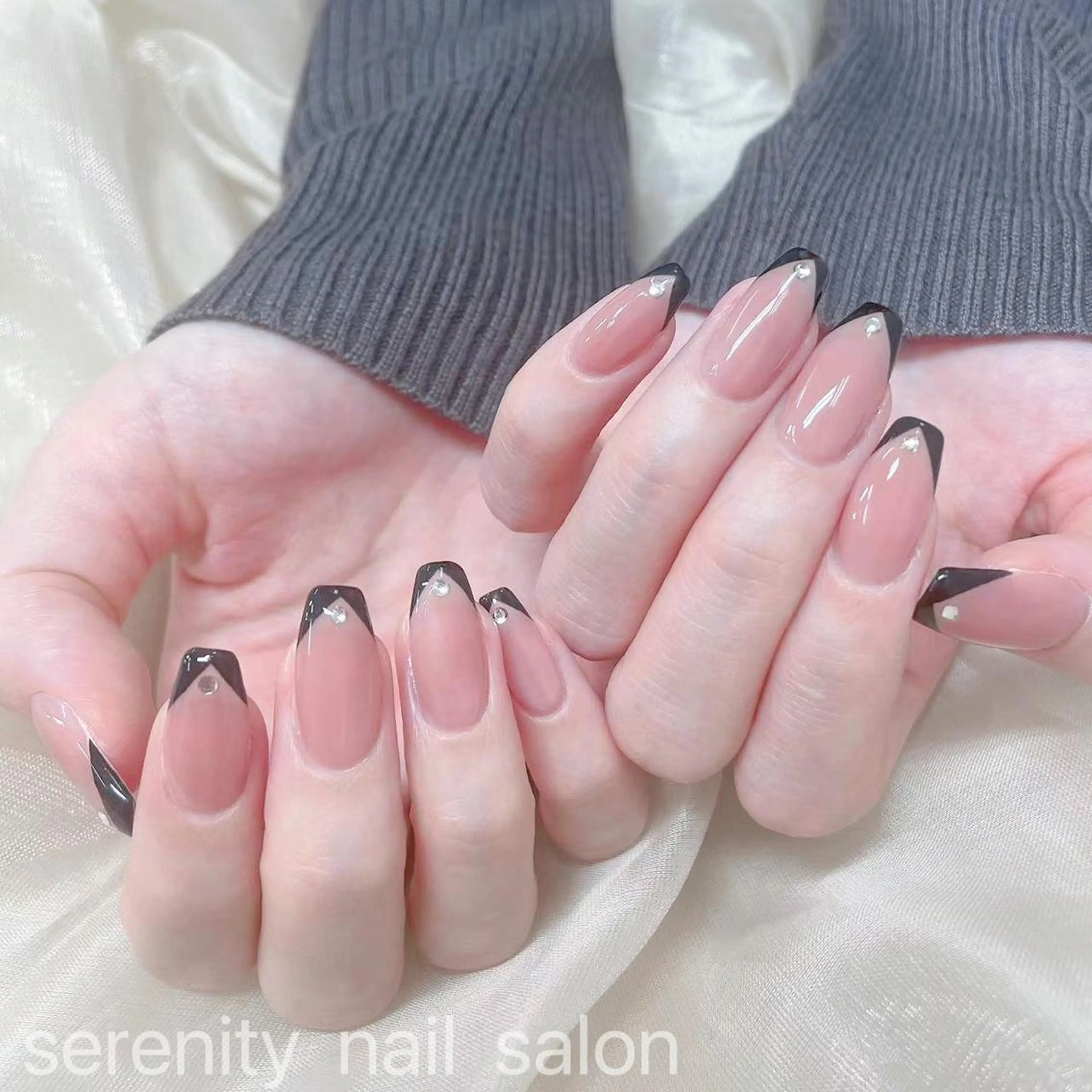 ネイル ハンドネイル ハンドケア ✨Serenity Nail salonのネイルデザイン