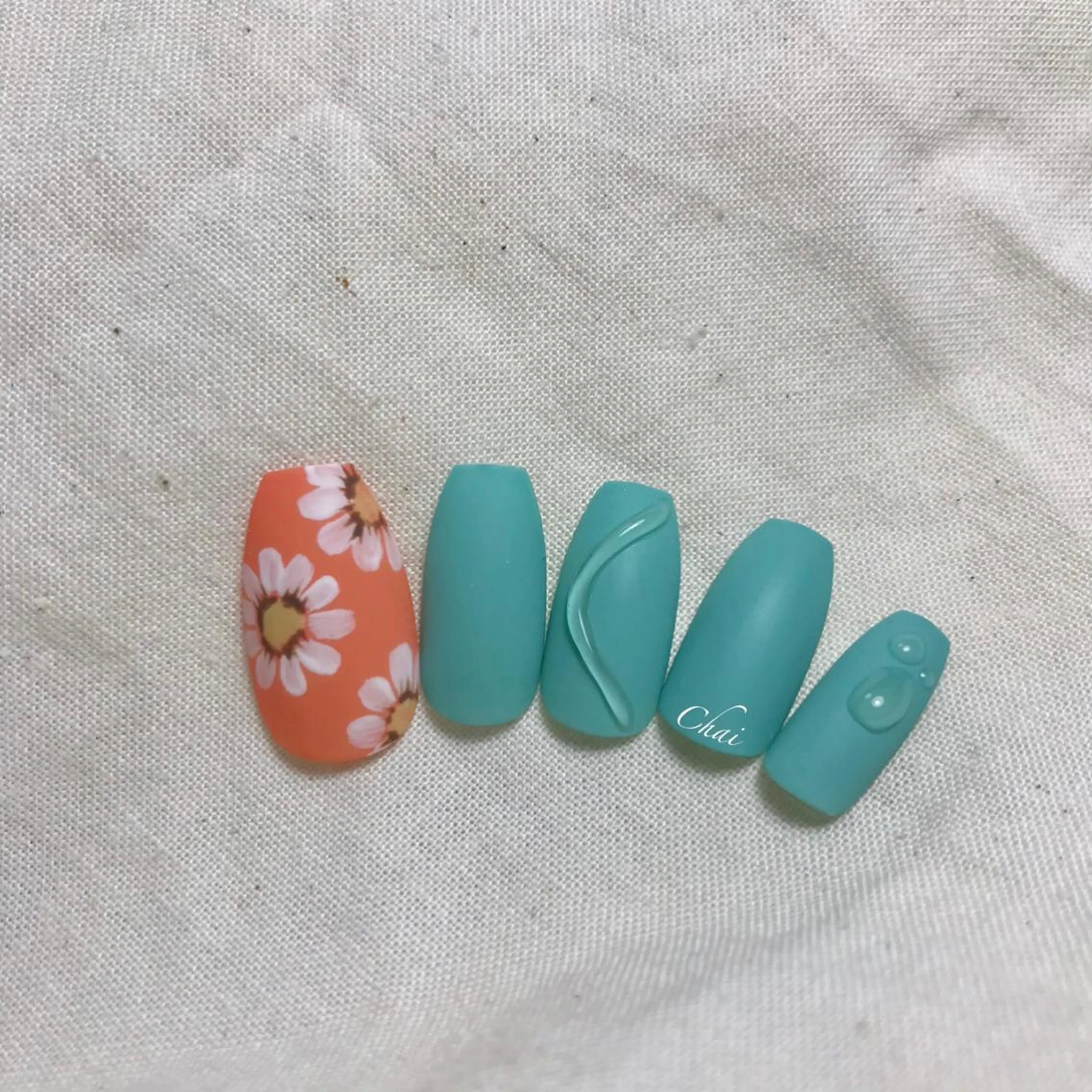 ネイル ハンドネイル 💅 Ai.のネイルデザイン