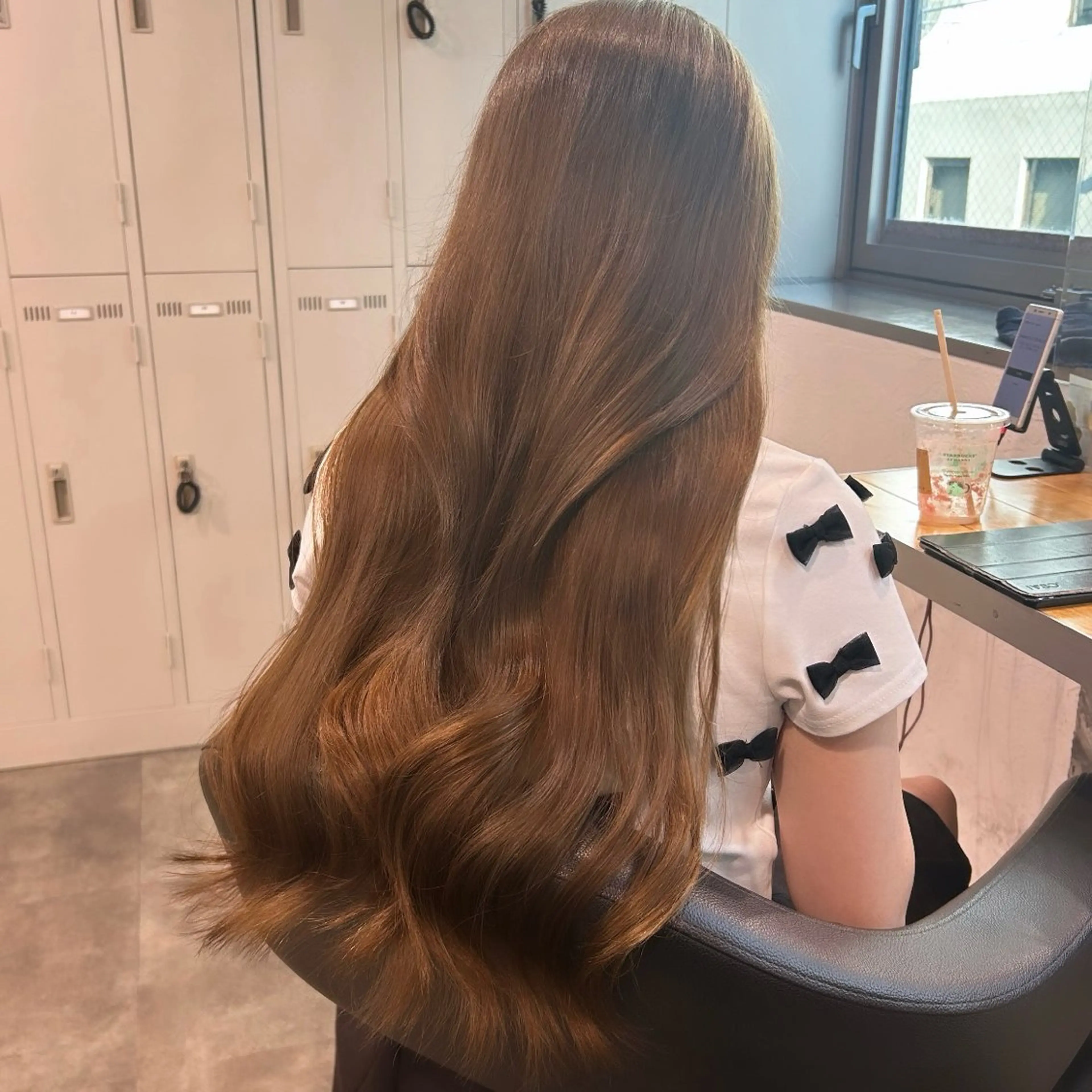 セミロング IS所属・横浜美容室/透明感 カラー/レイヤーのヘアスタイル