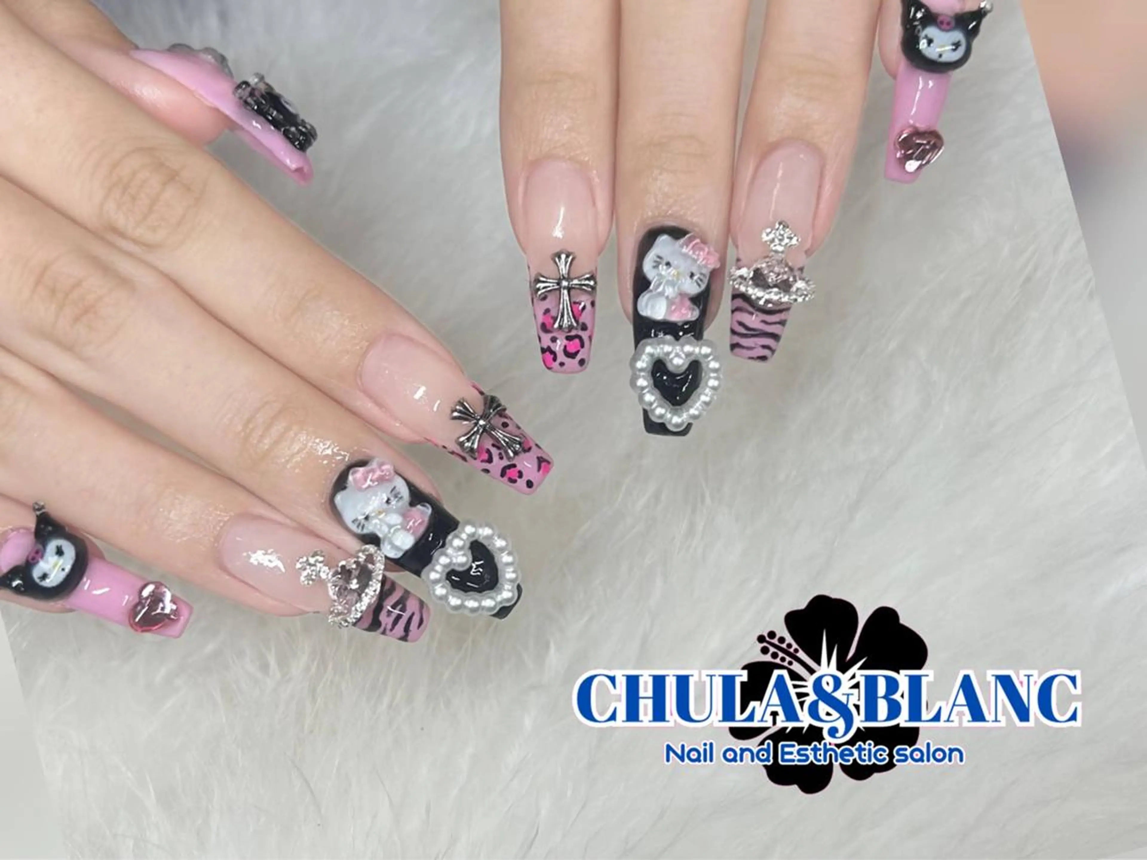 ハンドネイル CHULA& BLANCのネイルデザイン