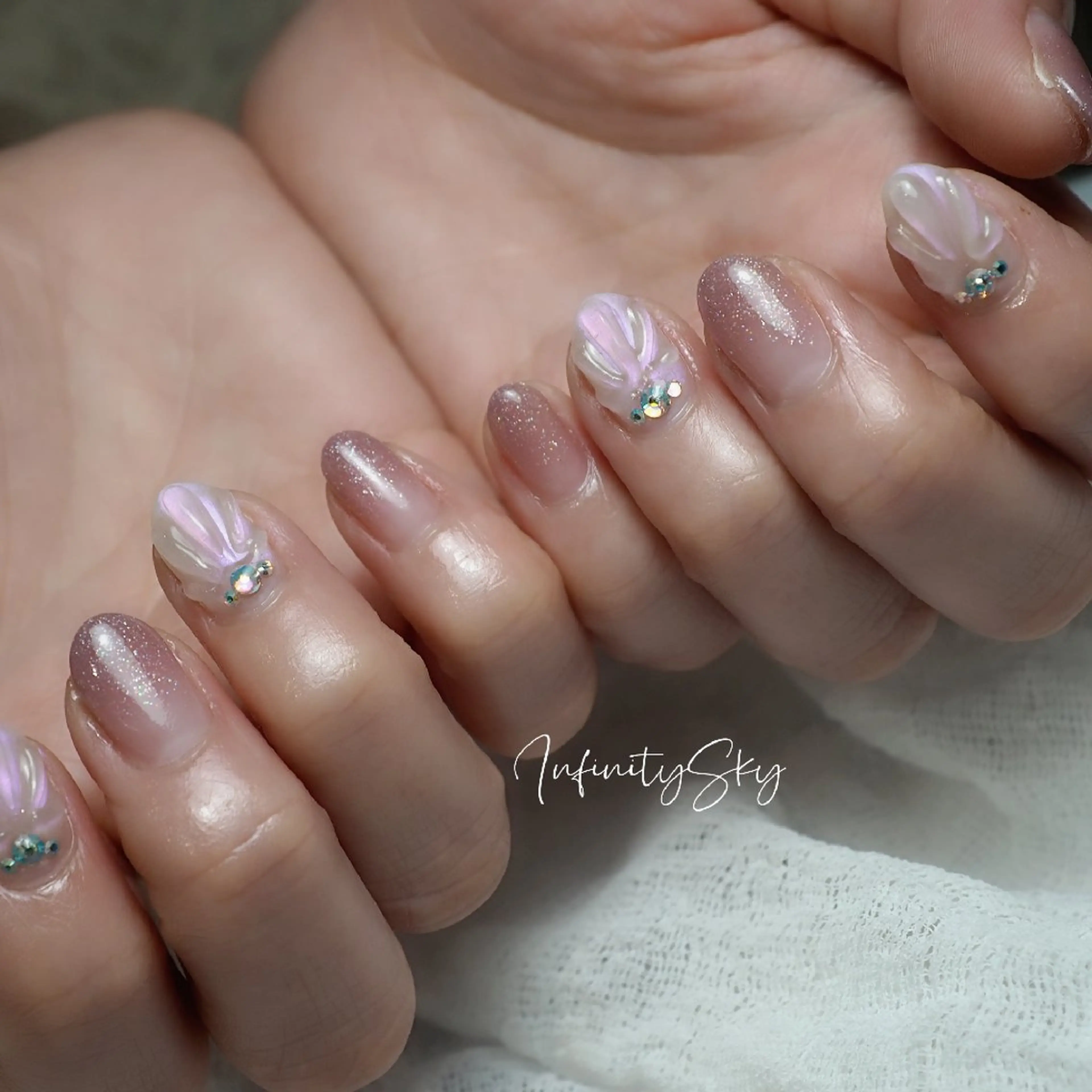 ネイル ハンドネイル infinity skyのネイルデザイン