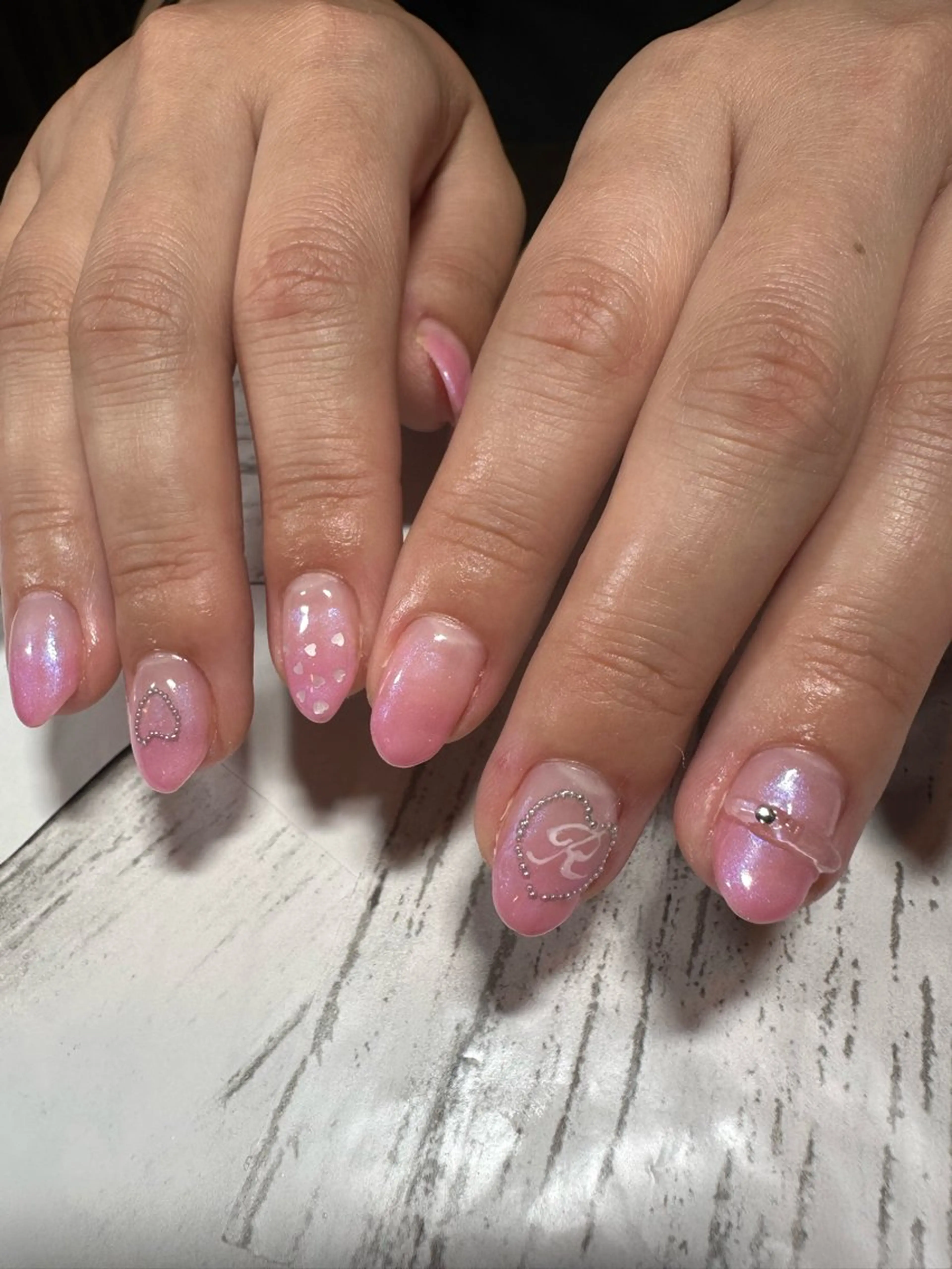 ネイル e.nail所属・🍎吉田 恵里🍎のネイルデザイン