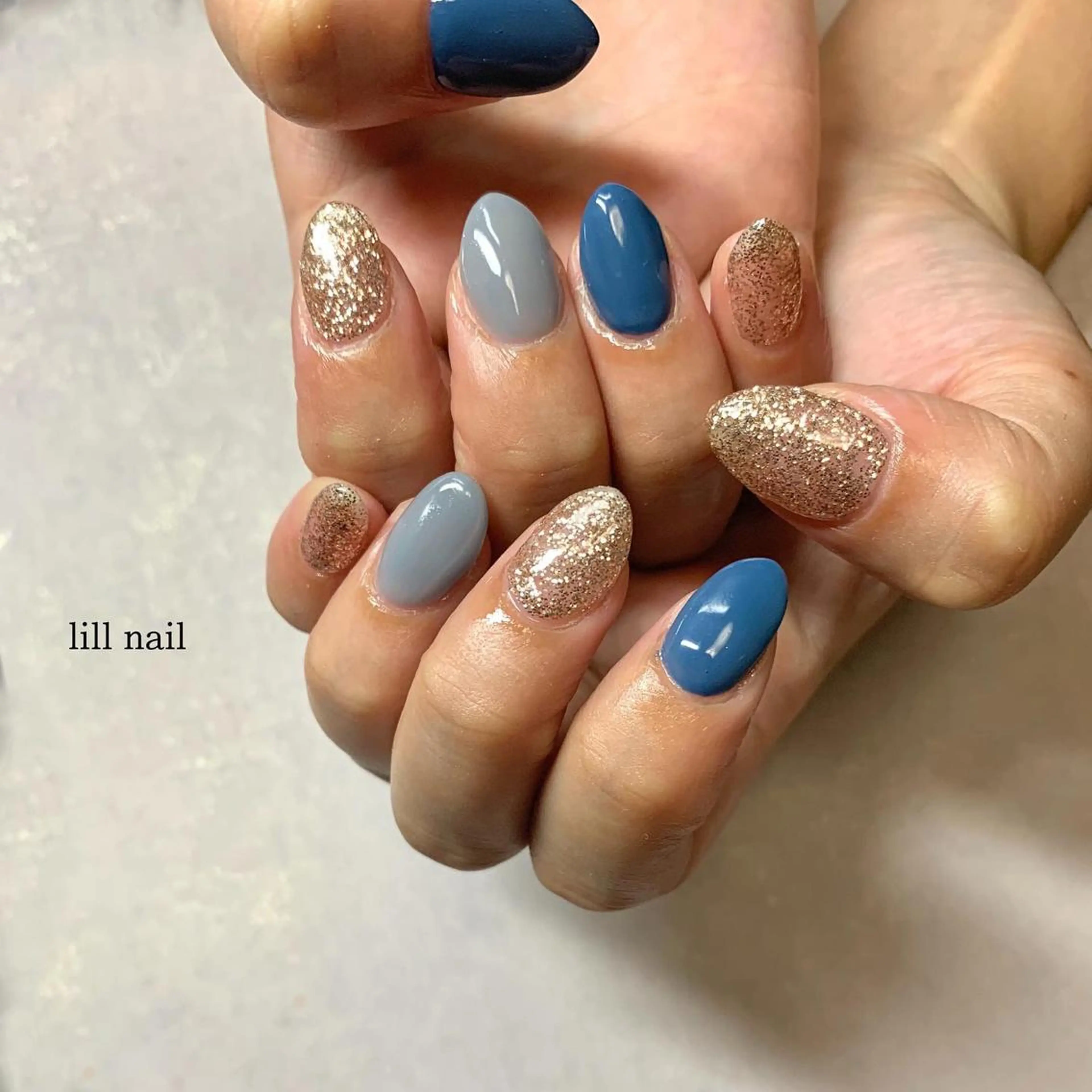 ミディアム pllia beautyのネイルデザイン