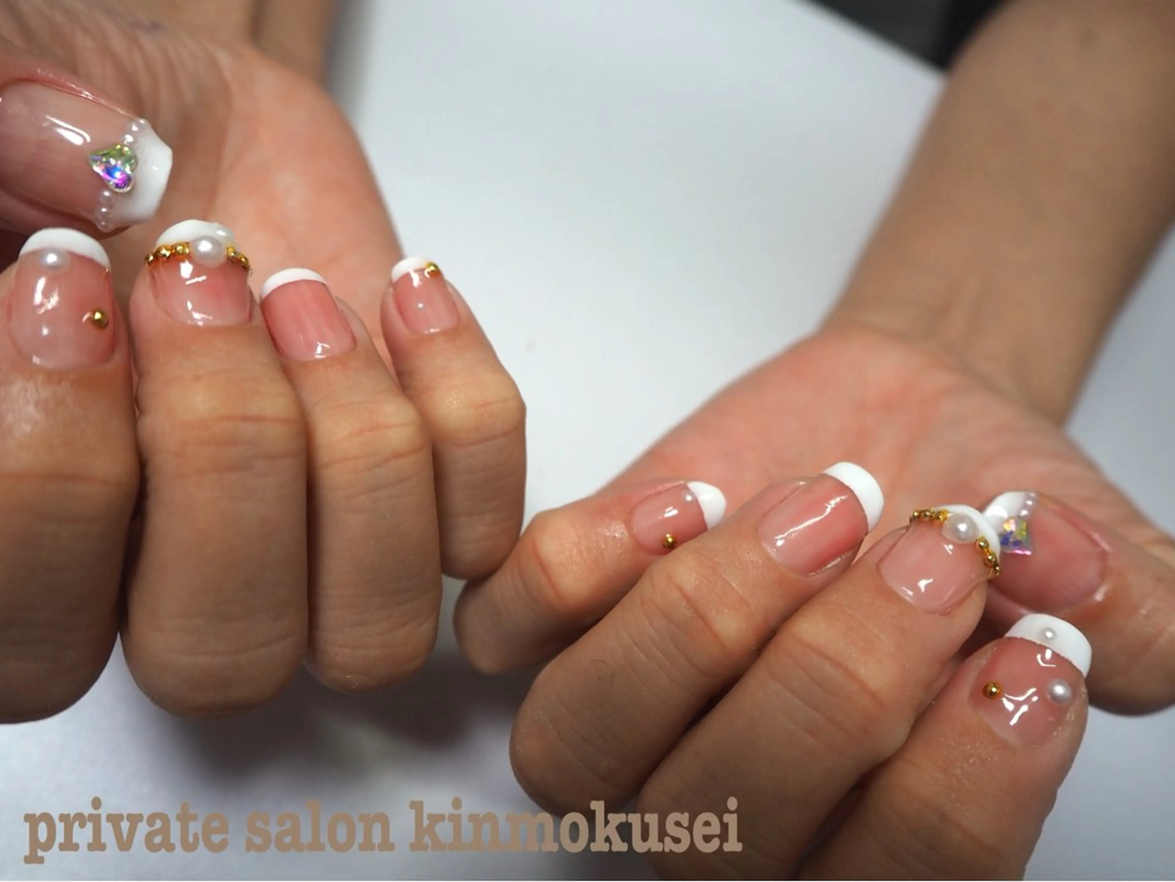 ネイル ストーンネイル ハンドネイル nail salon kinmokuseiのネイルデザイン