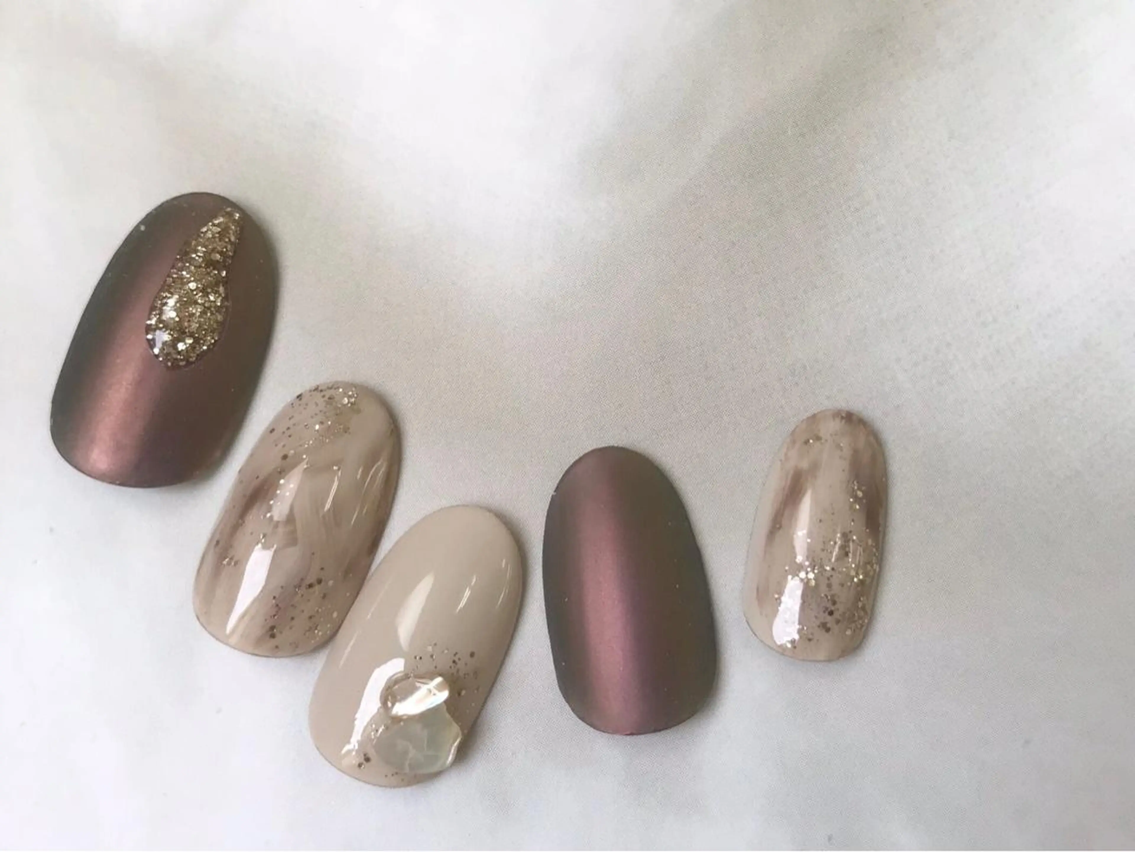 ネイル クレアラルーチェ 博多駅前店のマツエク・マツパデザイン