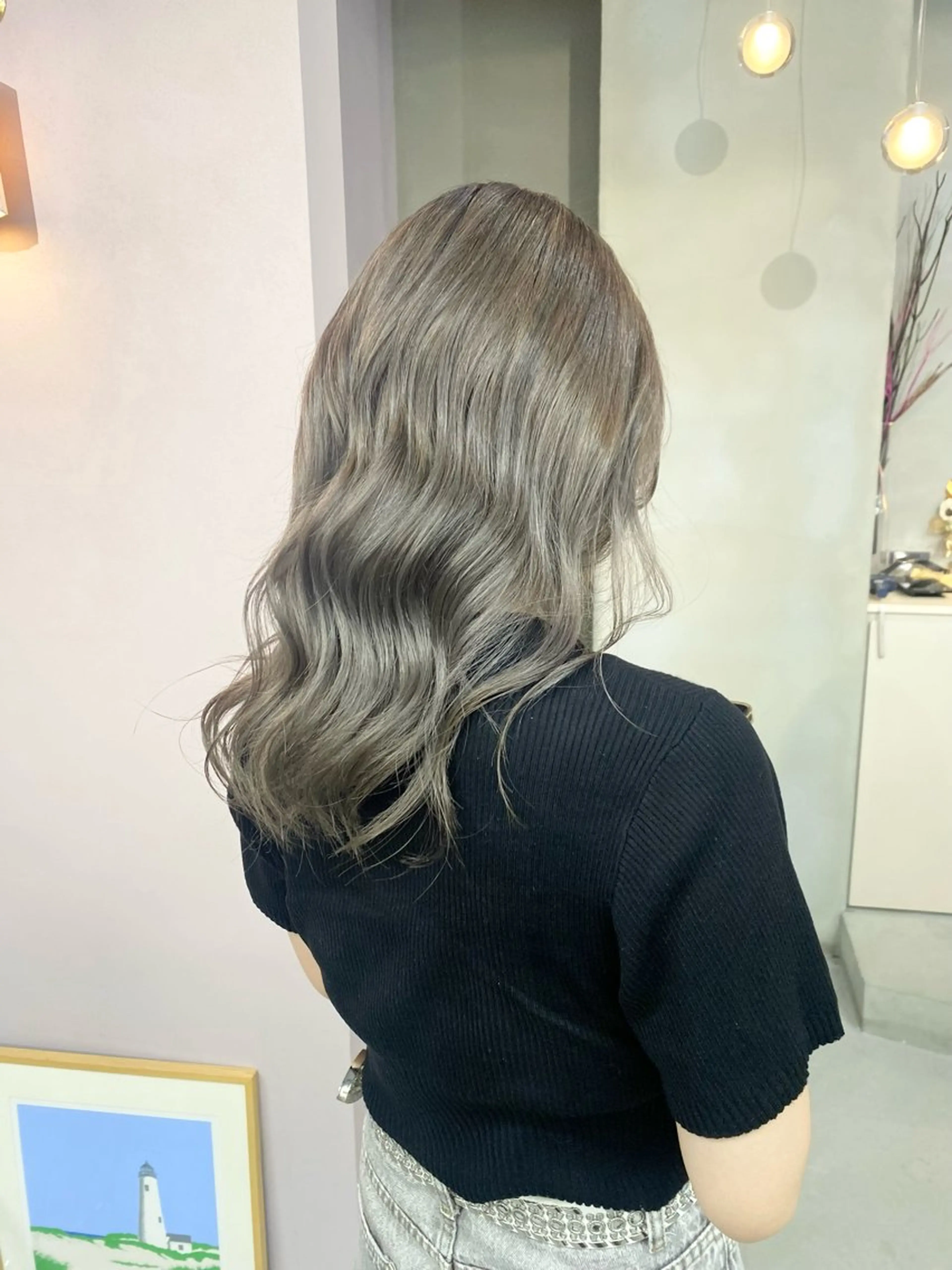 セミロング カラー ヘアカラー qulim所属・前橋 姫奈のヘアスタイル