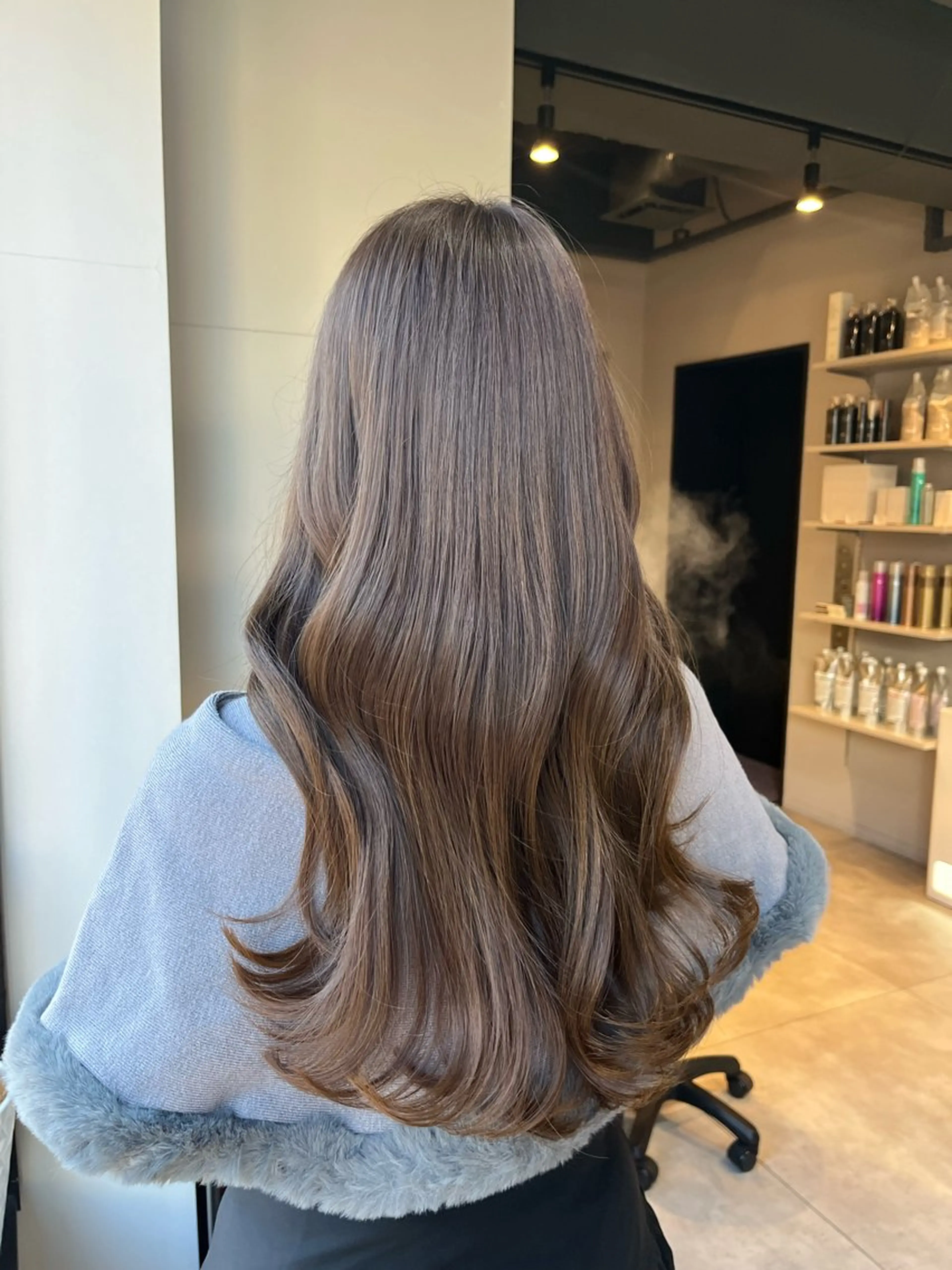 ロング カラー ヘアカラー トリートメント ベージュ/グレージュ 恵比寿/丸山陽平のヘアスタイル