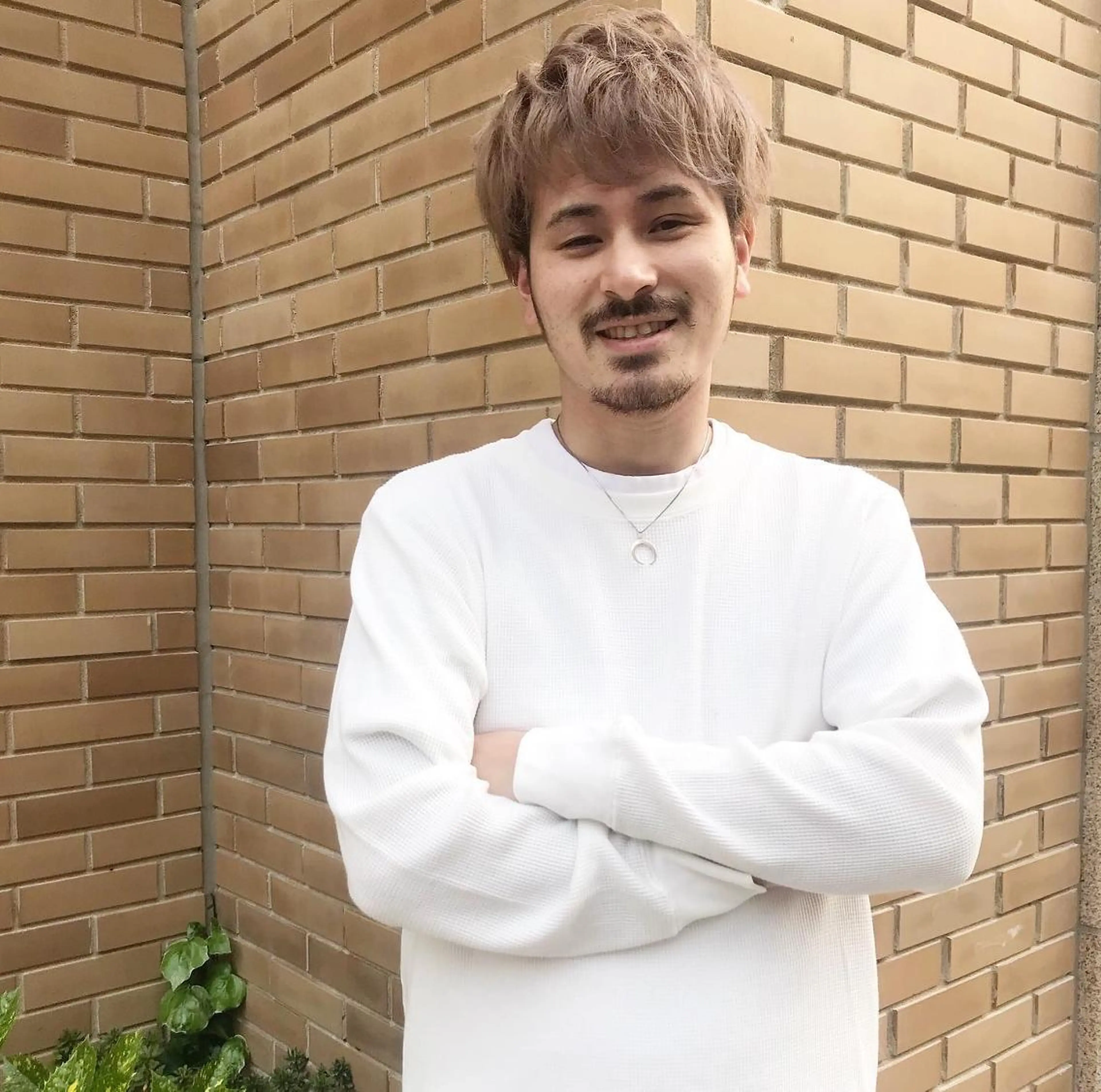 ショート カラー パーマ ヘアアレンジ メンズ メンズバレイヤージュ メンズブリーチ メンズハイライト メンズハイトーン メンズインナーカラー yasu ヤスのヘアスタイル