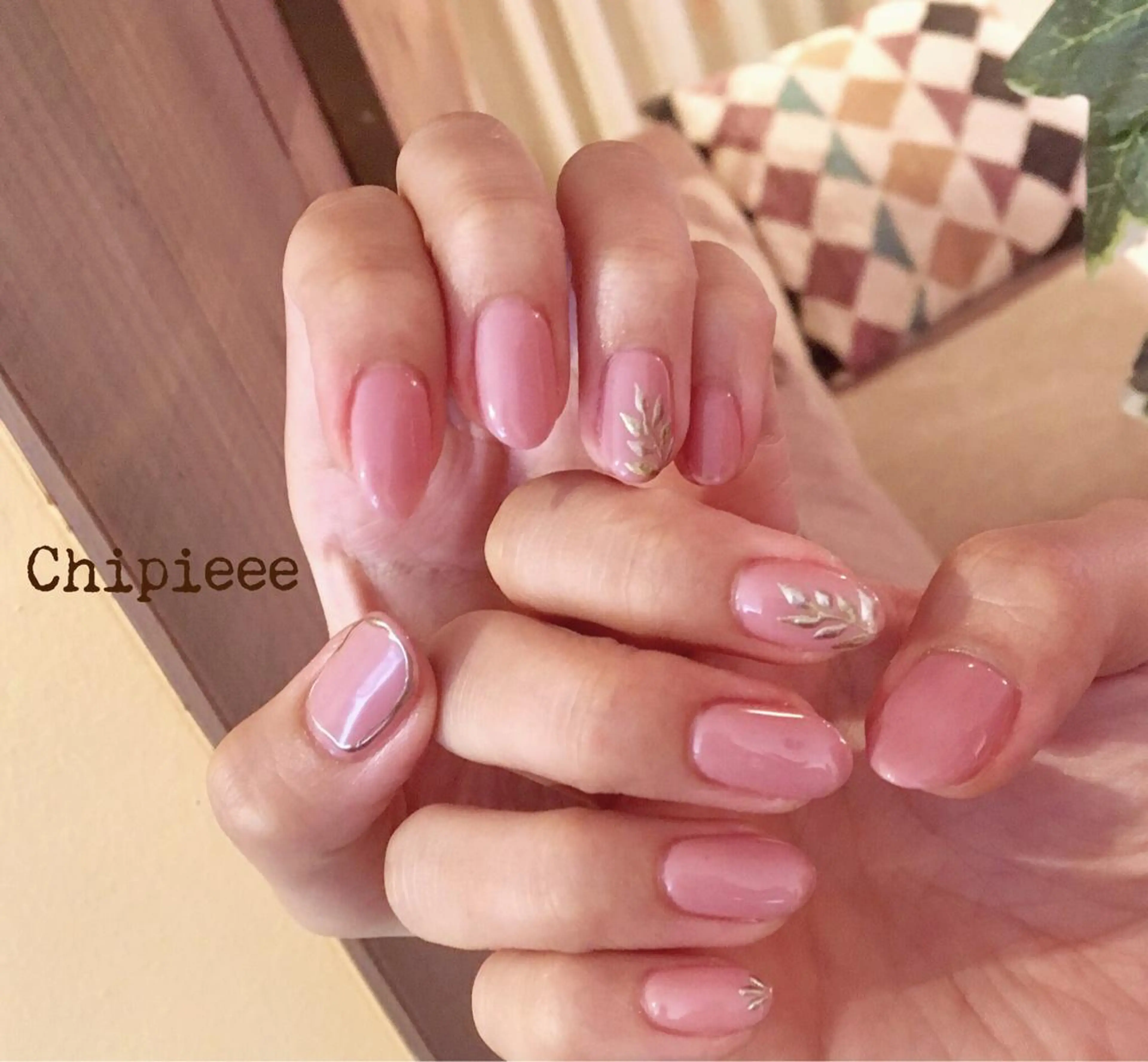 ネイル revia所属・ERI Nailistのネイルデザイン