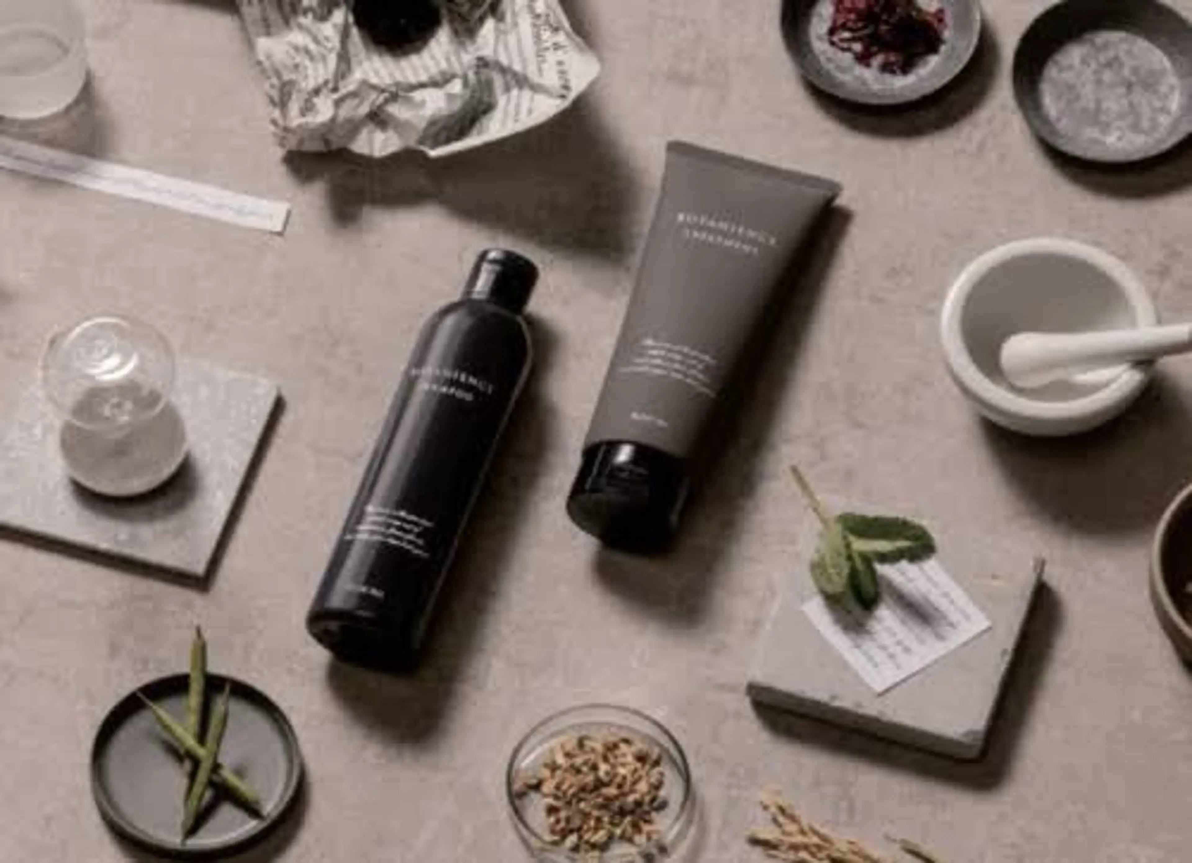 【🫧スパ付🫧】カット＋カラー＋ショートヘッドスパの写真