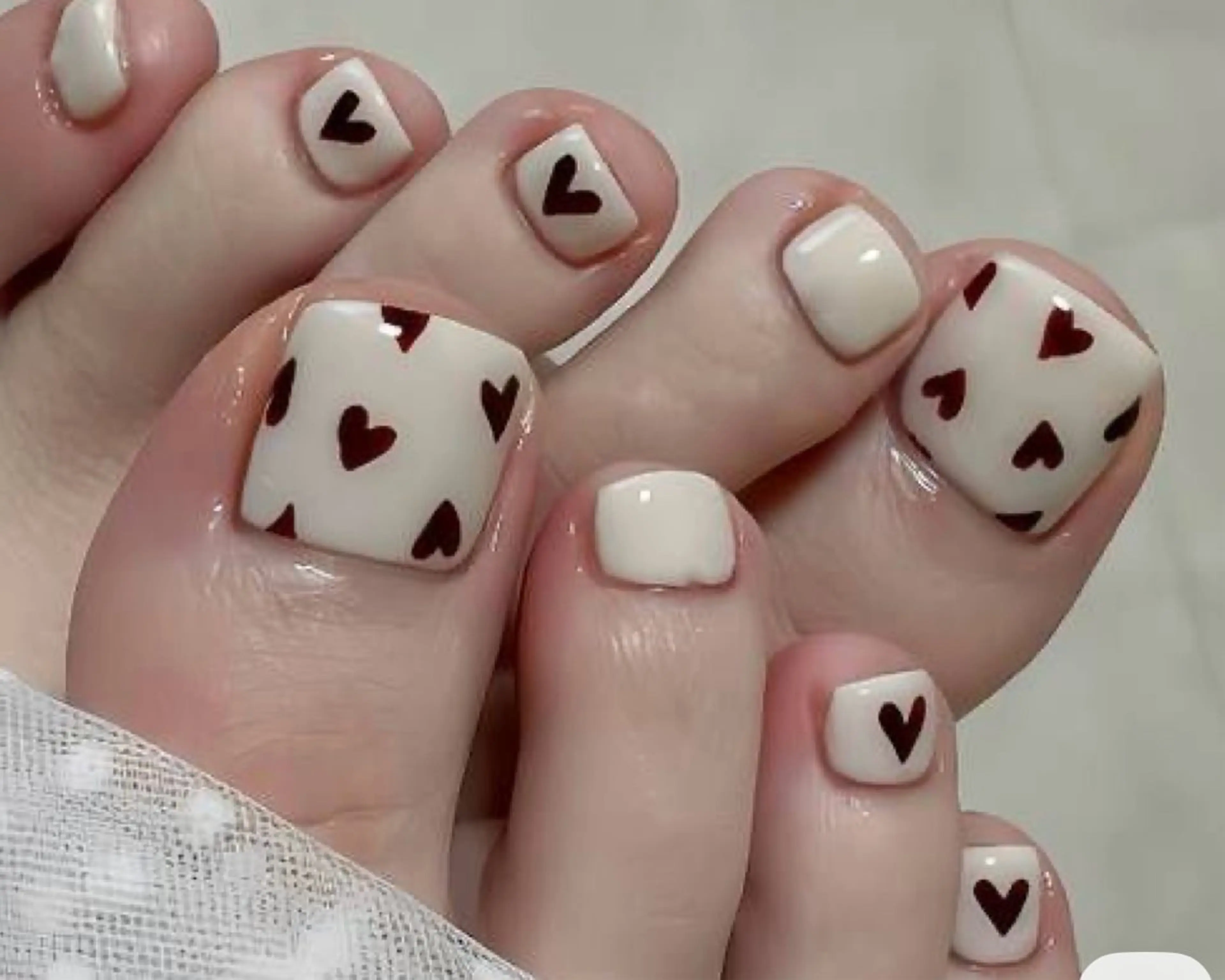 ネイル チークネイル フットネイル グラデーション 韓国ネイル ニュアンスネイル Kawaii Nail Salon所属・YURI NAIL NARITAのネイルデザイン