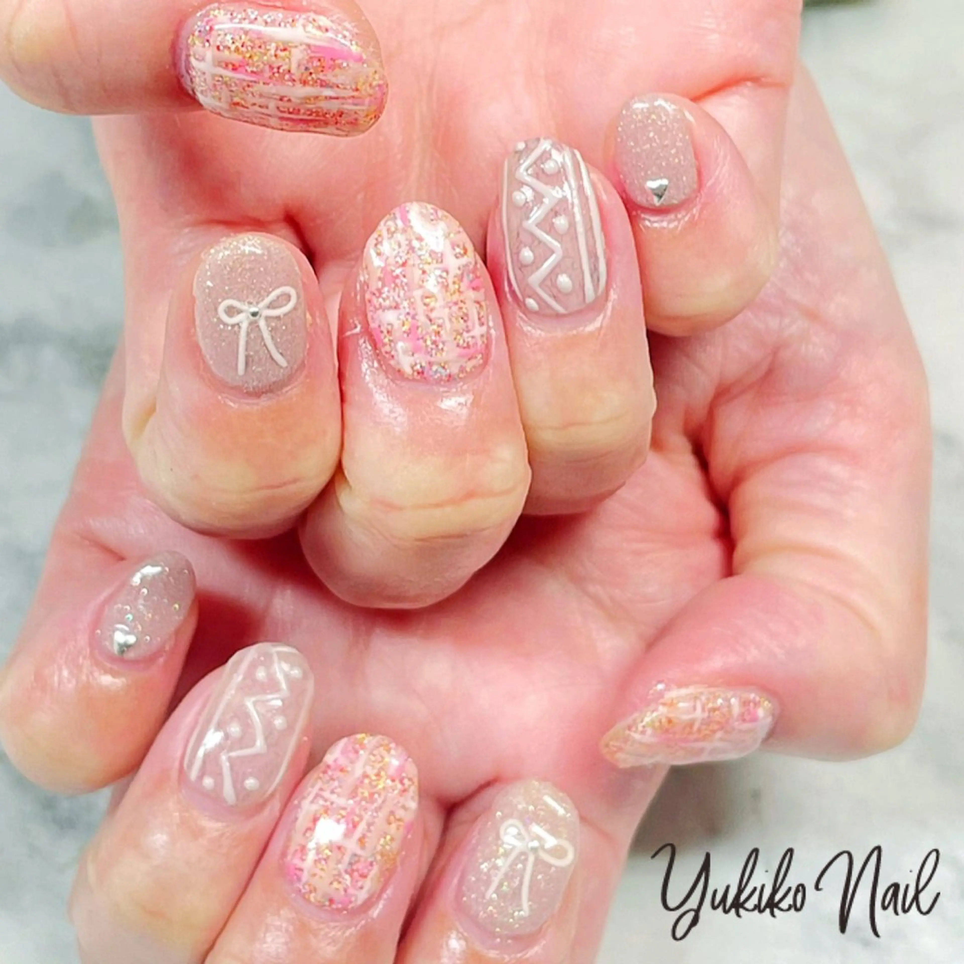 ネイル マットネイル ピンク リボン ツイードネイル ハンドネイル ユキコ ネイルのネイルデザイン