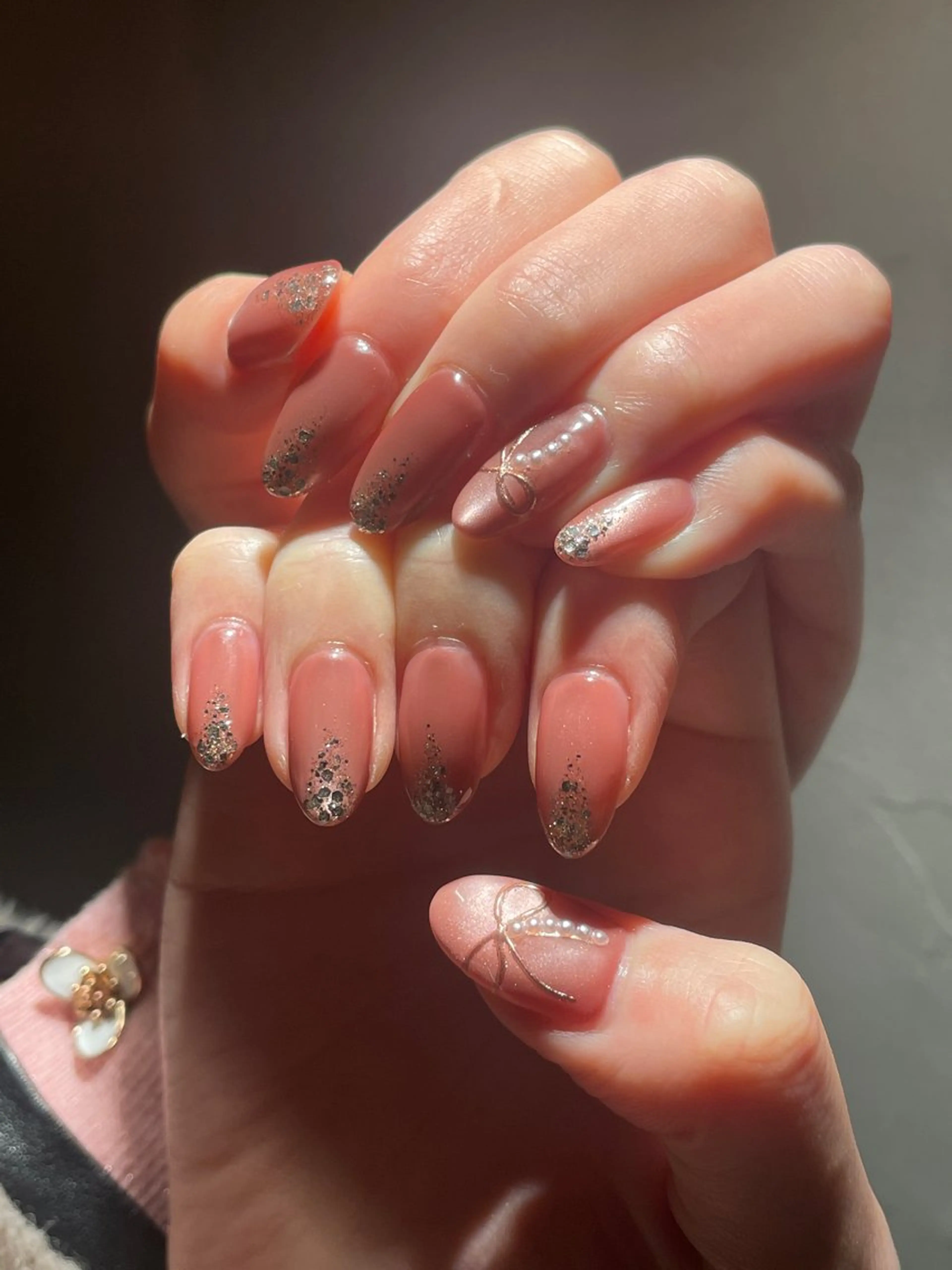 ネイル ハンドネイル Nailsalon Repos.所属・Rika🌼 シンプル•マグネットのネイルデザイン