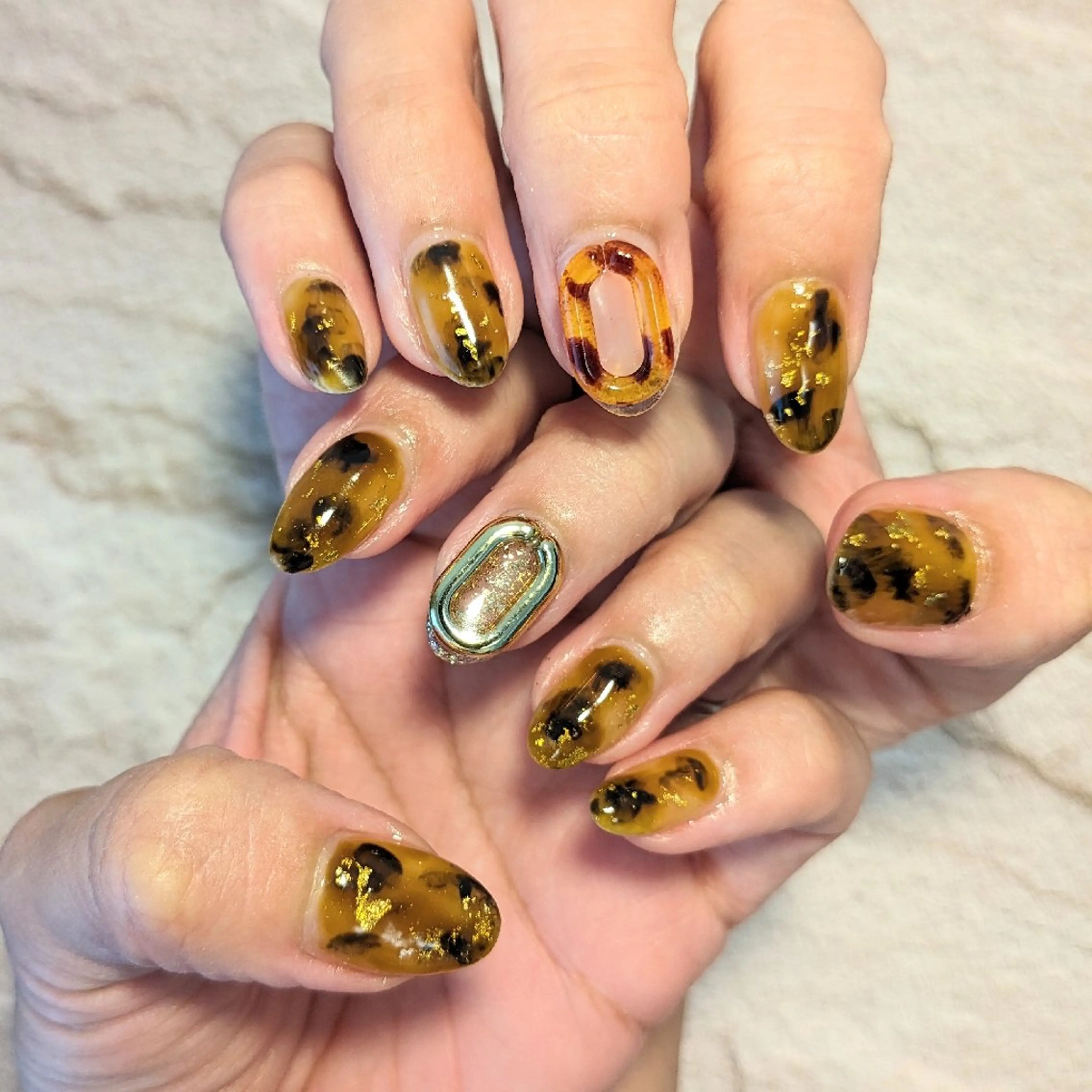 ネイル ｱｲﾗｯｼｭ ﾈｲﾙ ｻﾛﾝ つけるのマツエク・マツパデザイン