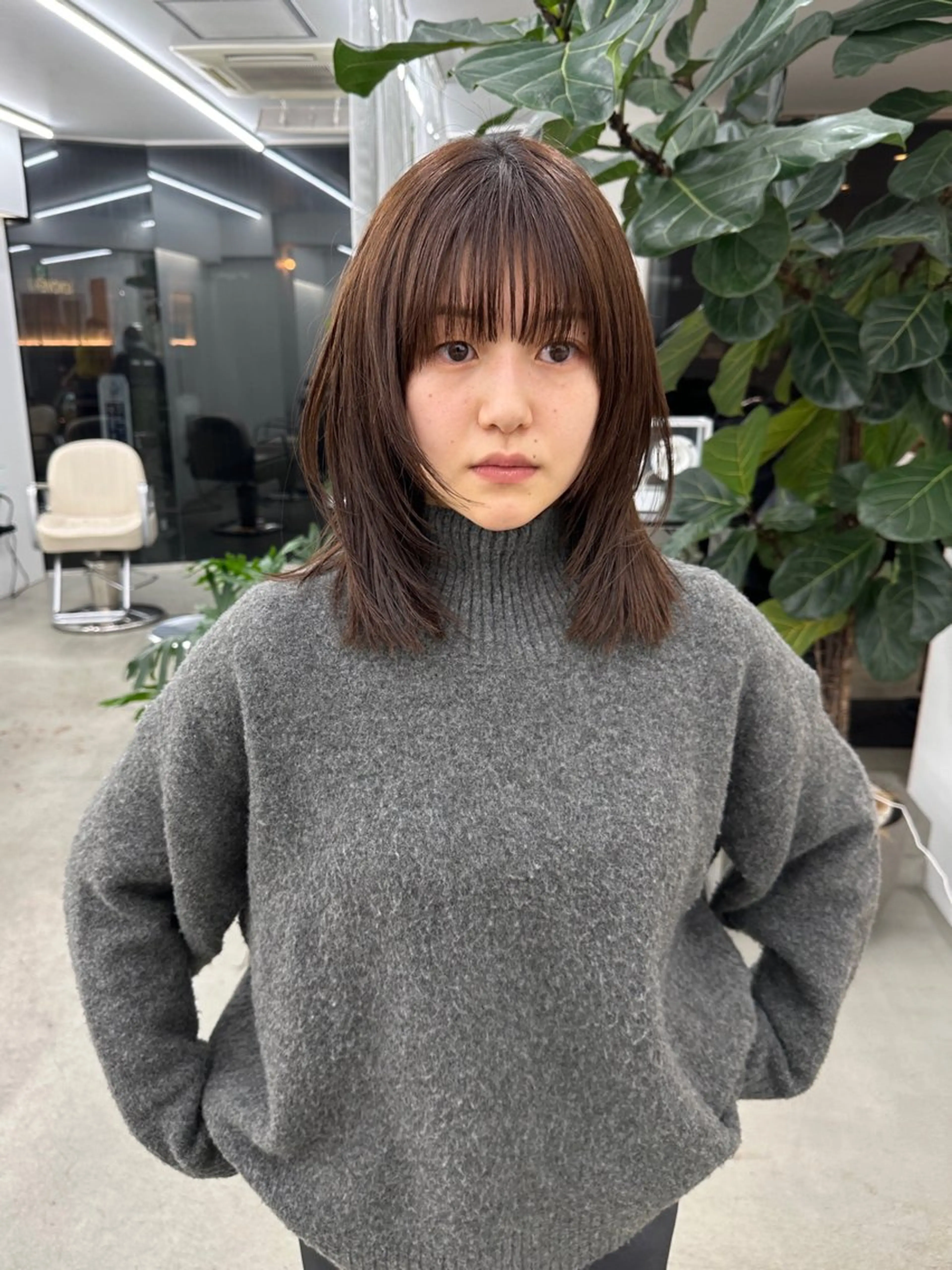 ミディアム カラー ミディアムレイヤー ベージュカラー ブラウンカラー ブラウンベージュ レイヤーカット カット ヘアカラー トリートメント ボブ/レイヤー/ケア パーマ/リュウタのヘアスタイル