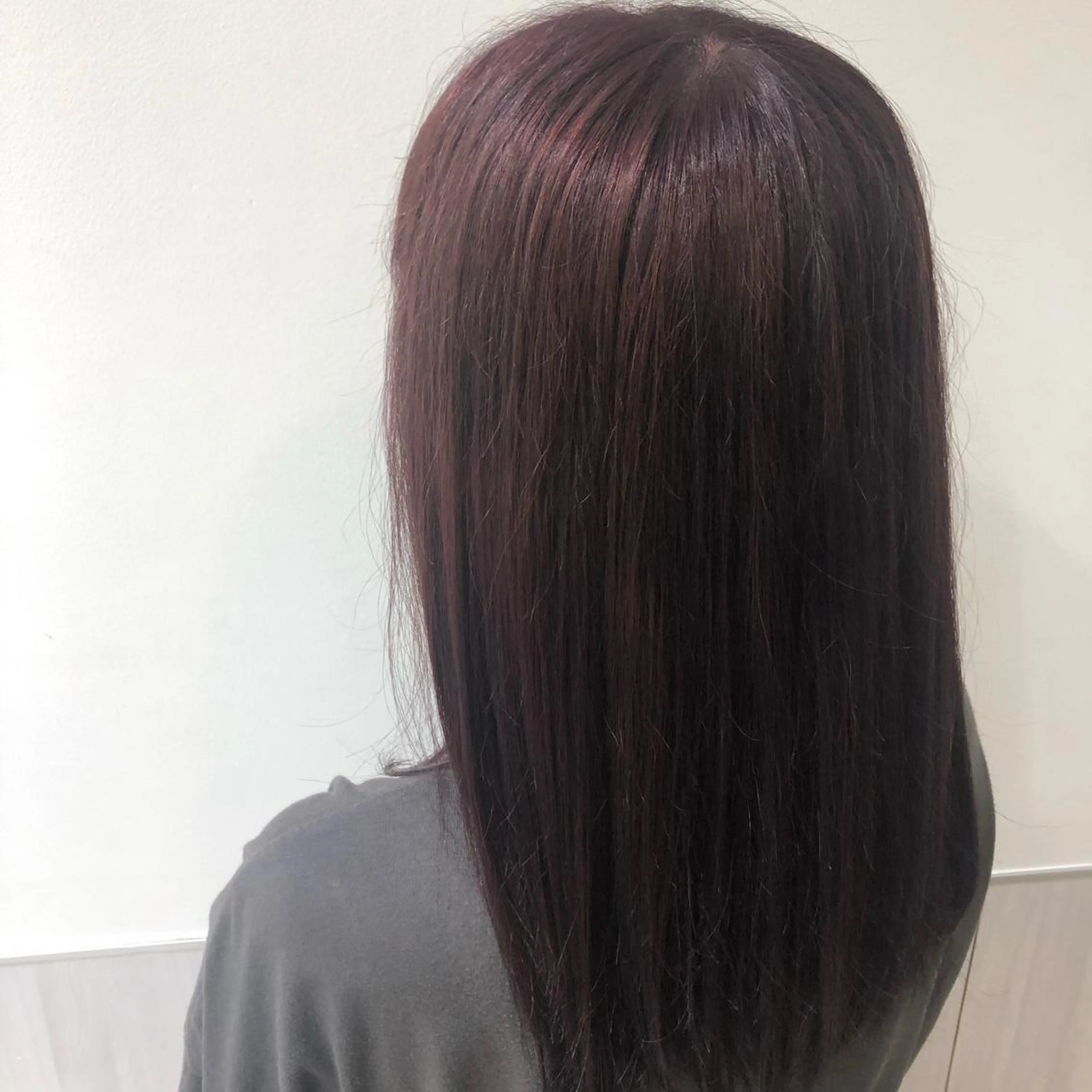 セミロング 透明感カラー🩵 mioのヘアスタイル