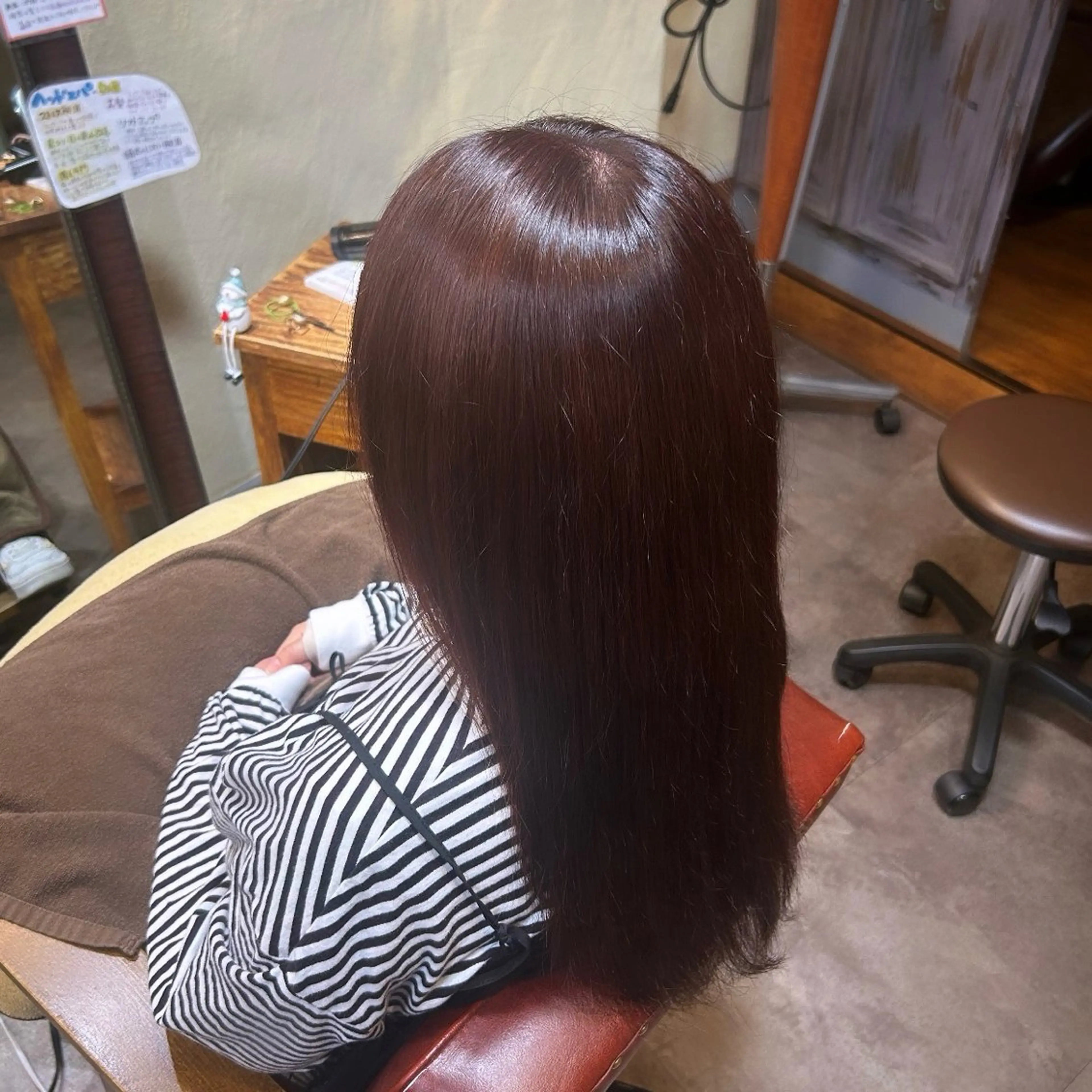 ロング カラー ブラウンカラー ピンクカラー ピンクブラウン カット ヘアカラー model募集中┊︎ amika🎵のヘアスタイル