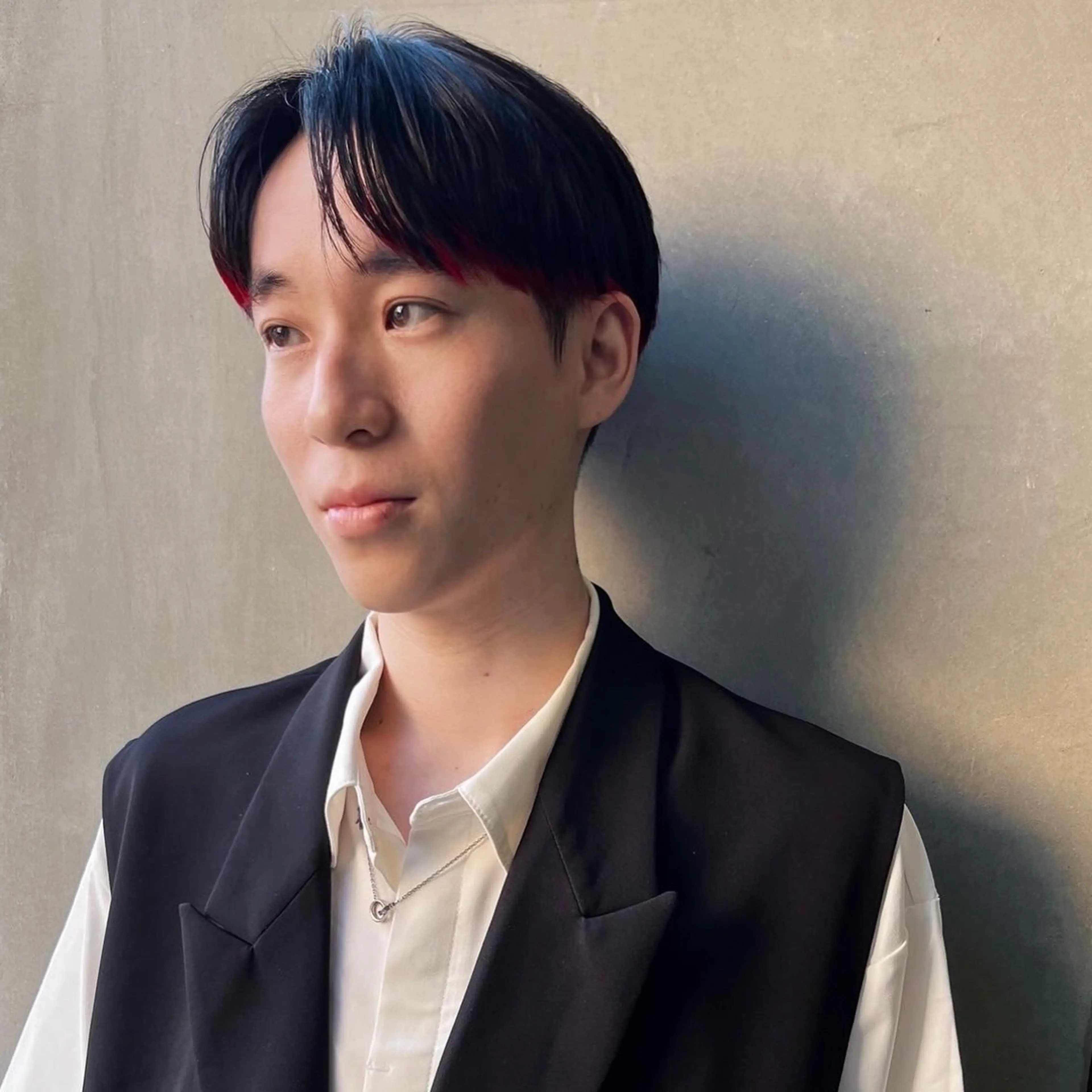 ショート カラー メンズ メンズハイトーン/栄 /イトウタケルのヘアスタイル