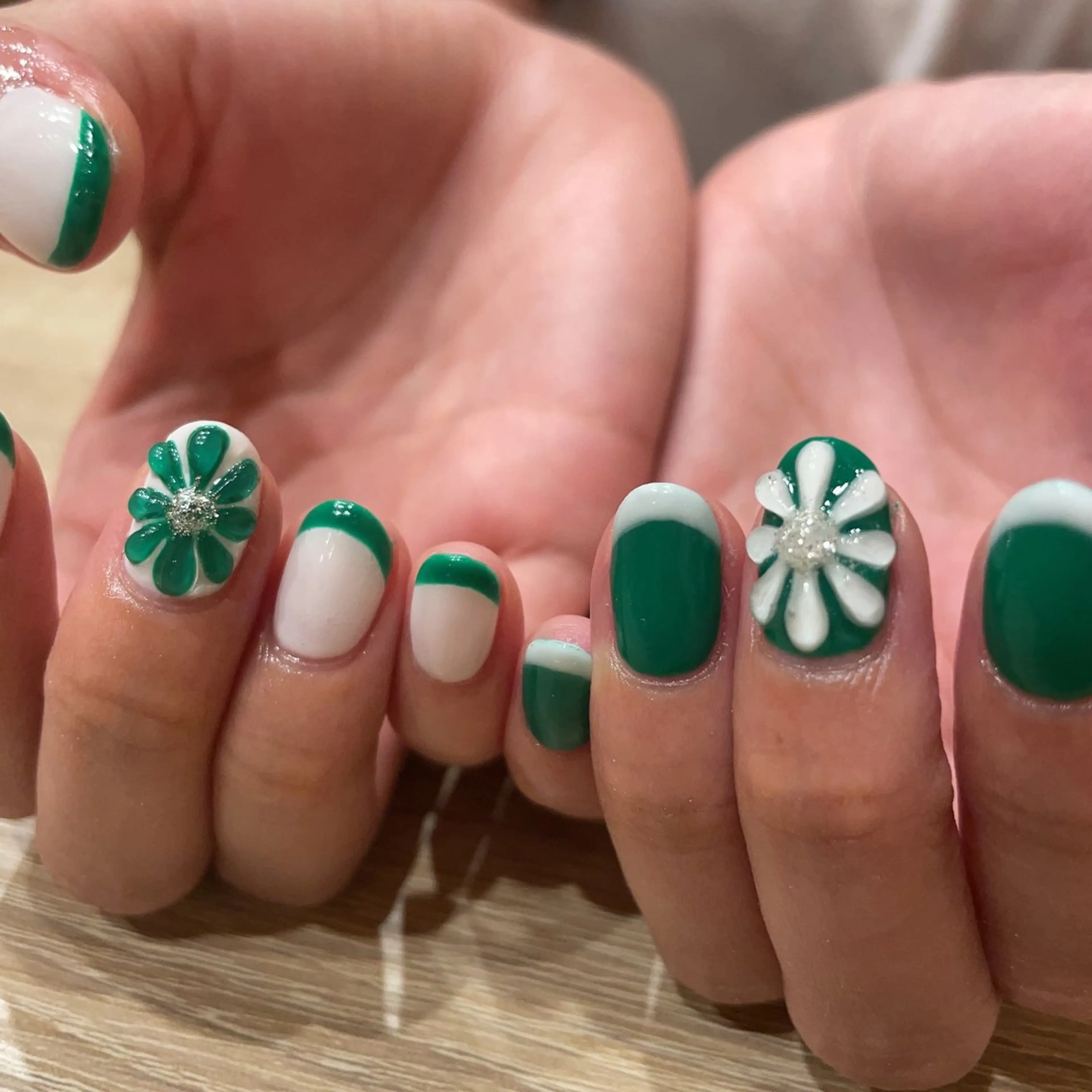 ネイル 持ち込み liberté所属・liberté🫧 新小岩のネイルデザイン