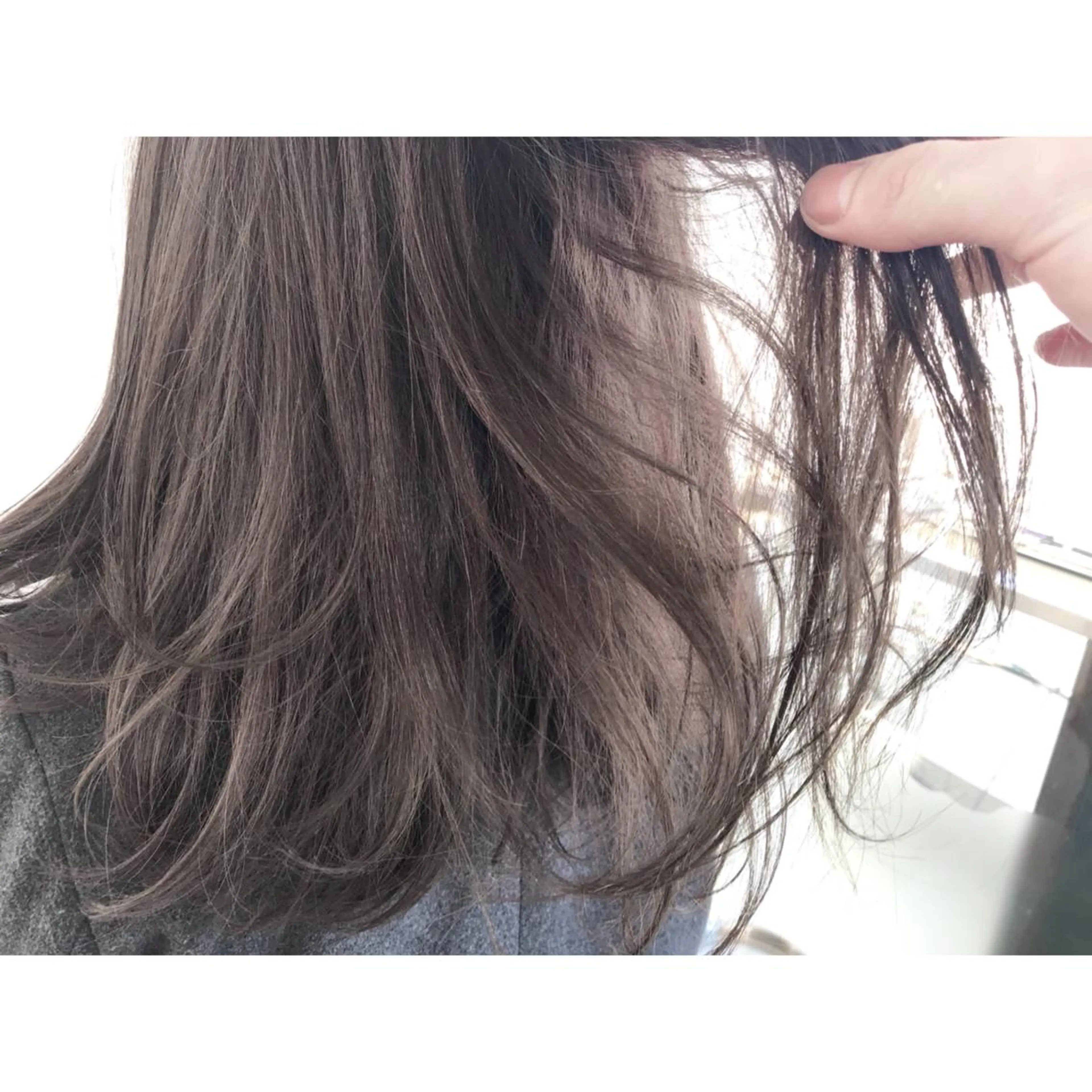 ロング カラー ショート/レイヤー なら石井知希のヘアスタイル