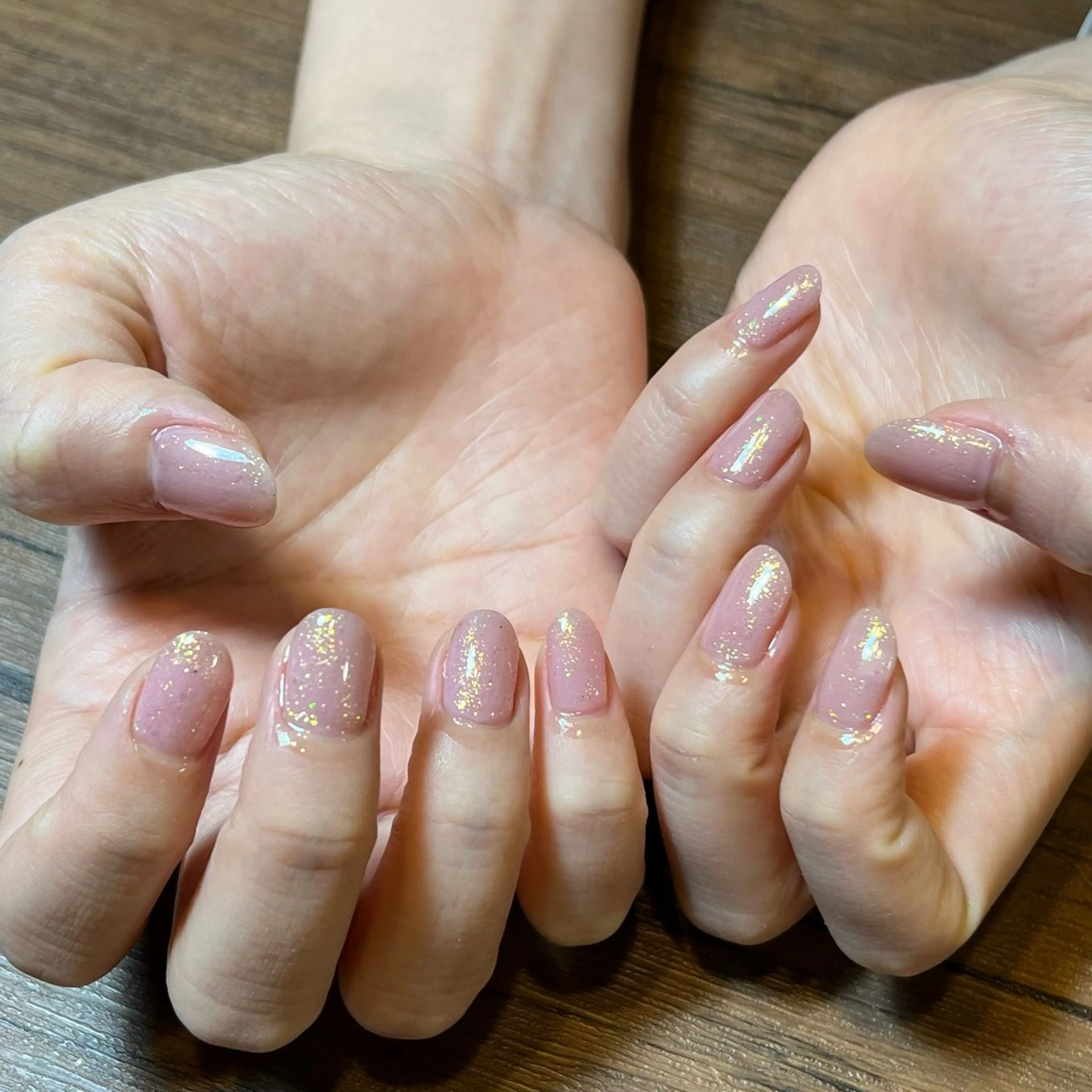ネイル HENRIETTA NAILSALONのネイルデザイン