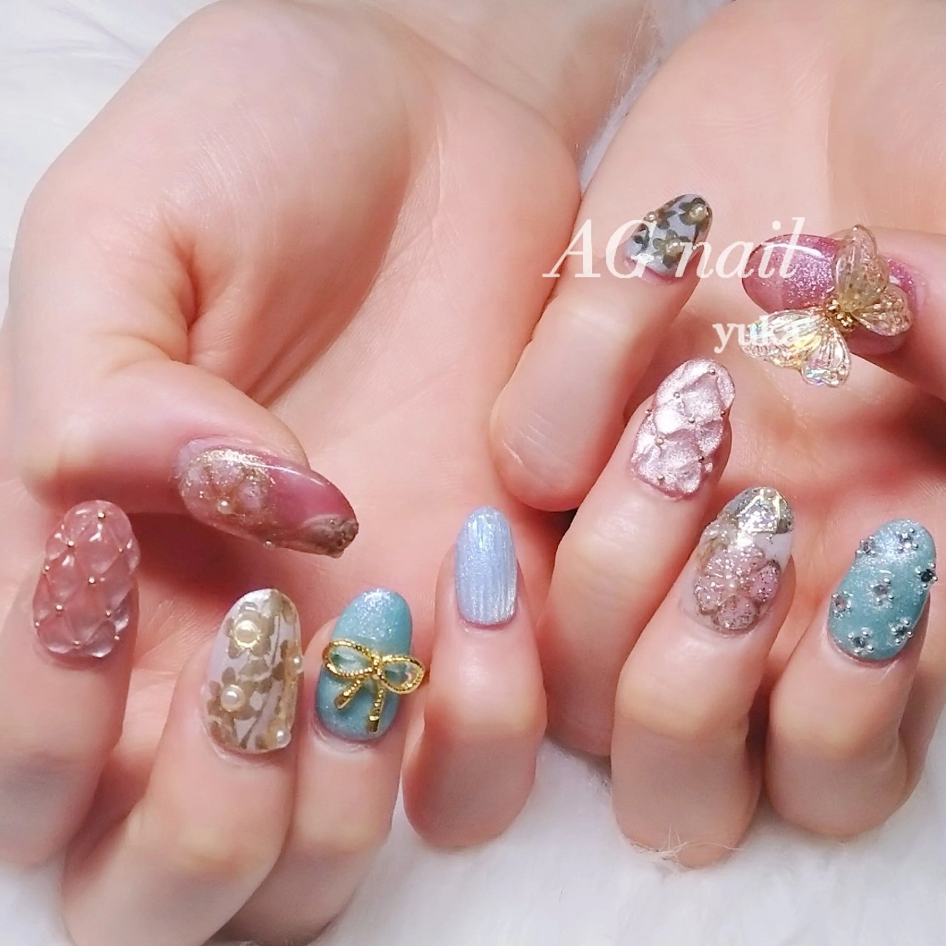 ネイル アートネイル 成人式 ネイルチップ AG nail 〚　yuka　〛のネイルデザイン