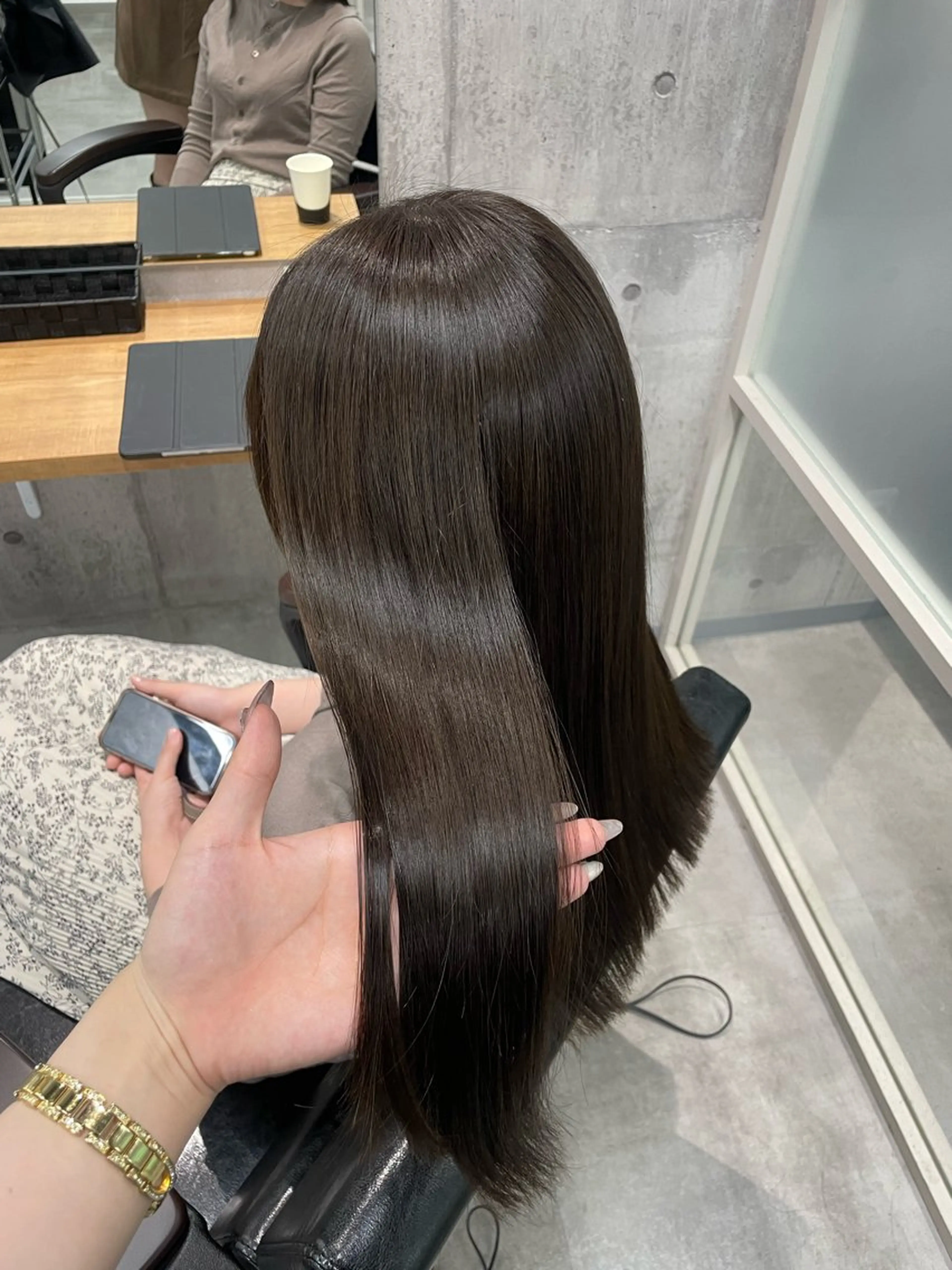 ロング 縮毛矯正 トリートメント ayano /レイヤー/艶カラーのヘアスタイル