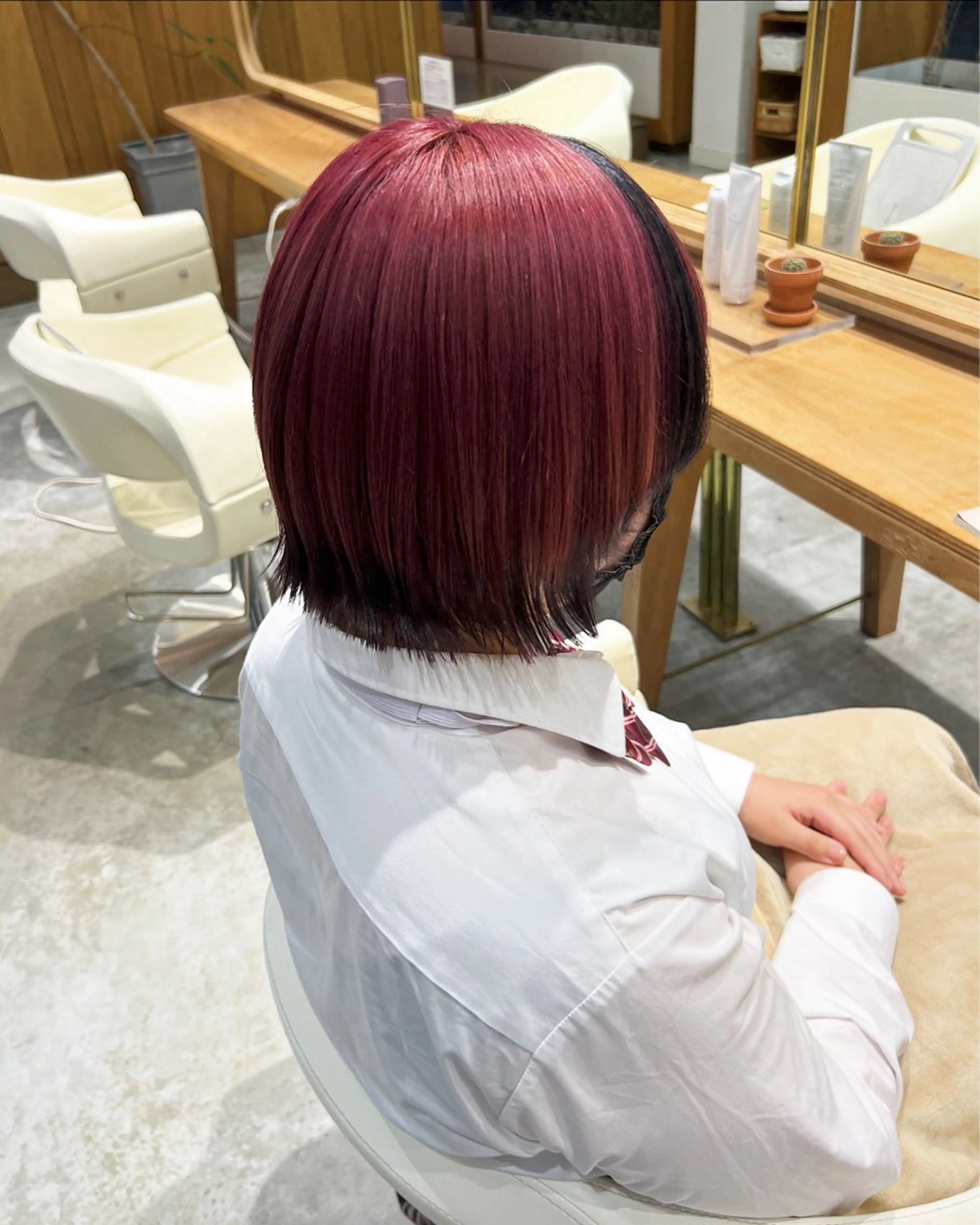 ショート カラー ボブレイヤー 黒髪 ピンクカラー ボブ レイヤーカット カット ヘアカラー フラム所属・WATANABE MISAKIのヘアスタイル