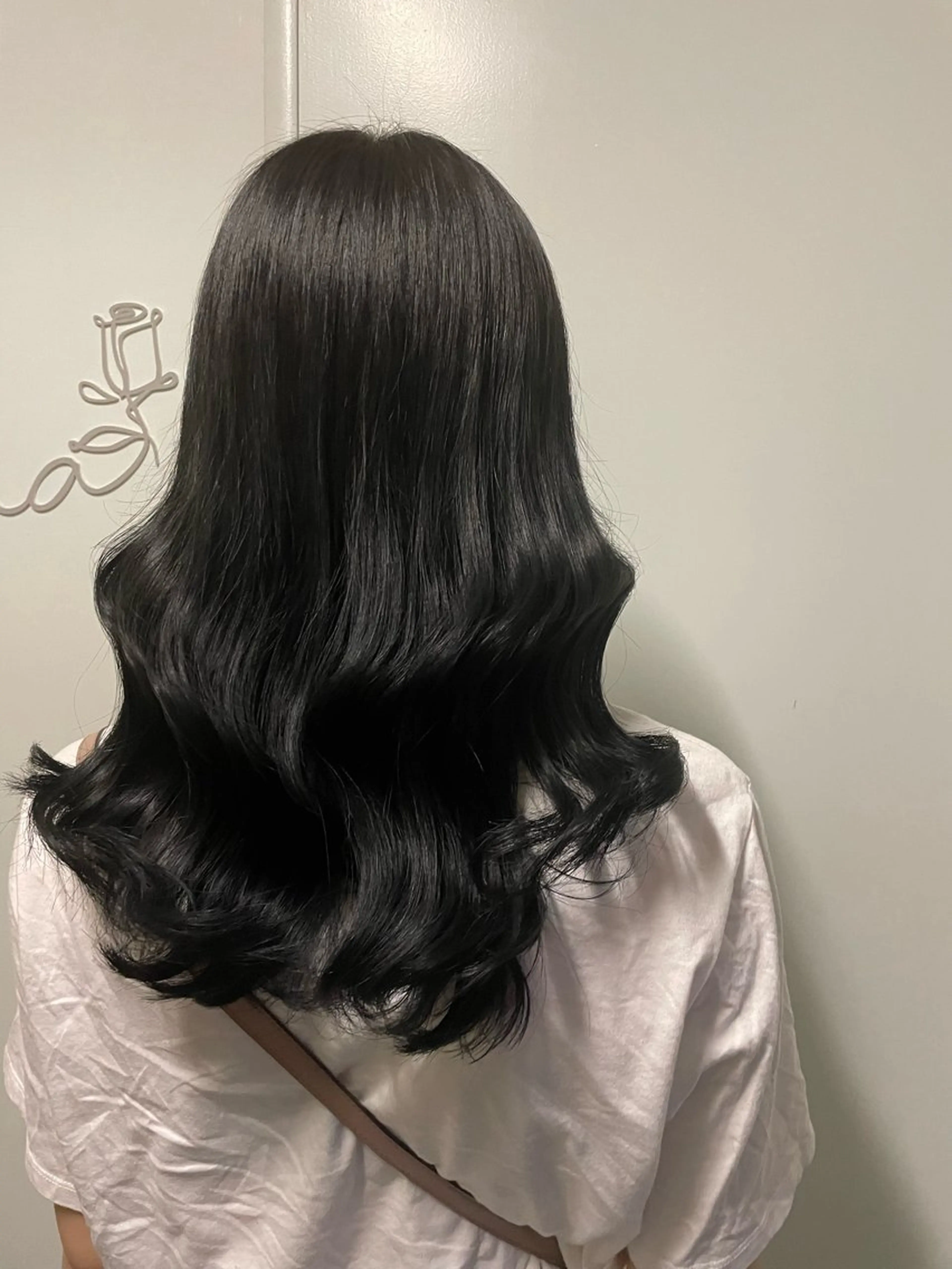 セミロング カラー 髪質改善 La fith hair ray 札幌店所属・顔まわり/W カラー/リョウのヘアスタイル