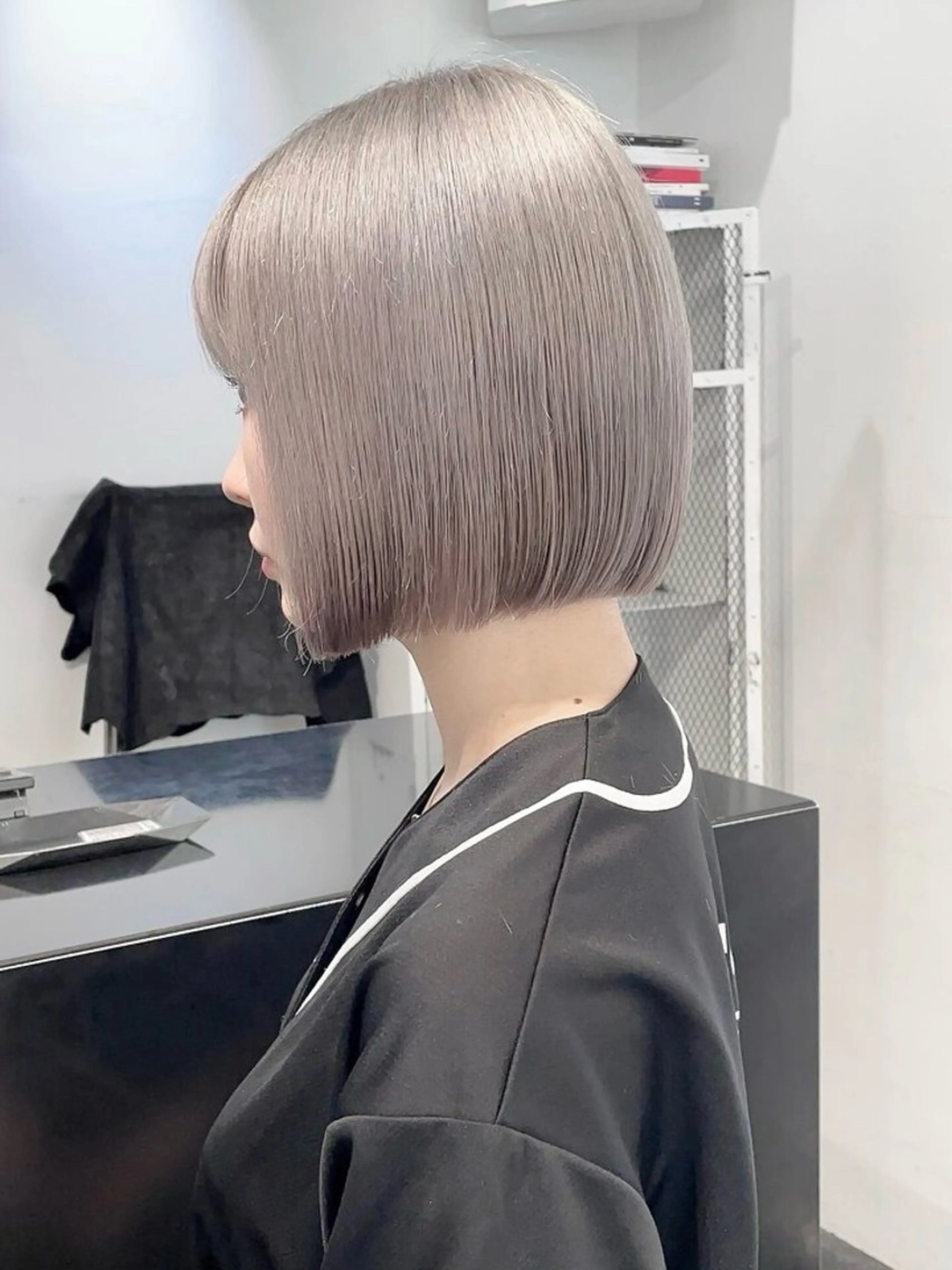 ショート カラー ヘアカラー 原宿 艶カラー🫧 ちり🍎のヘアスタイル