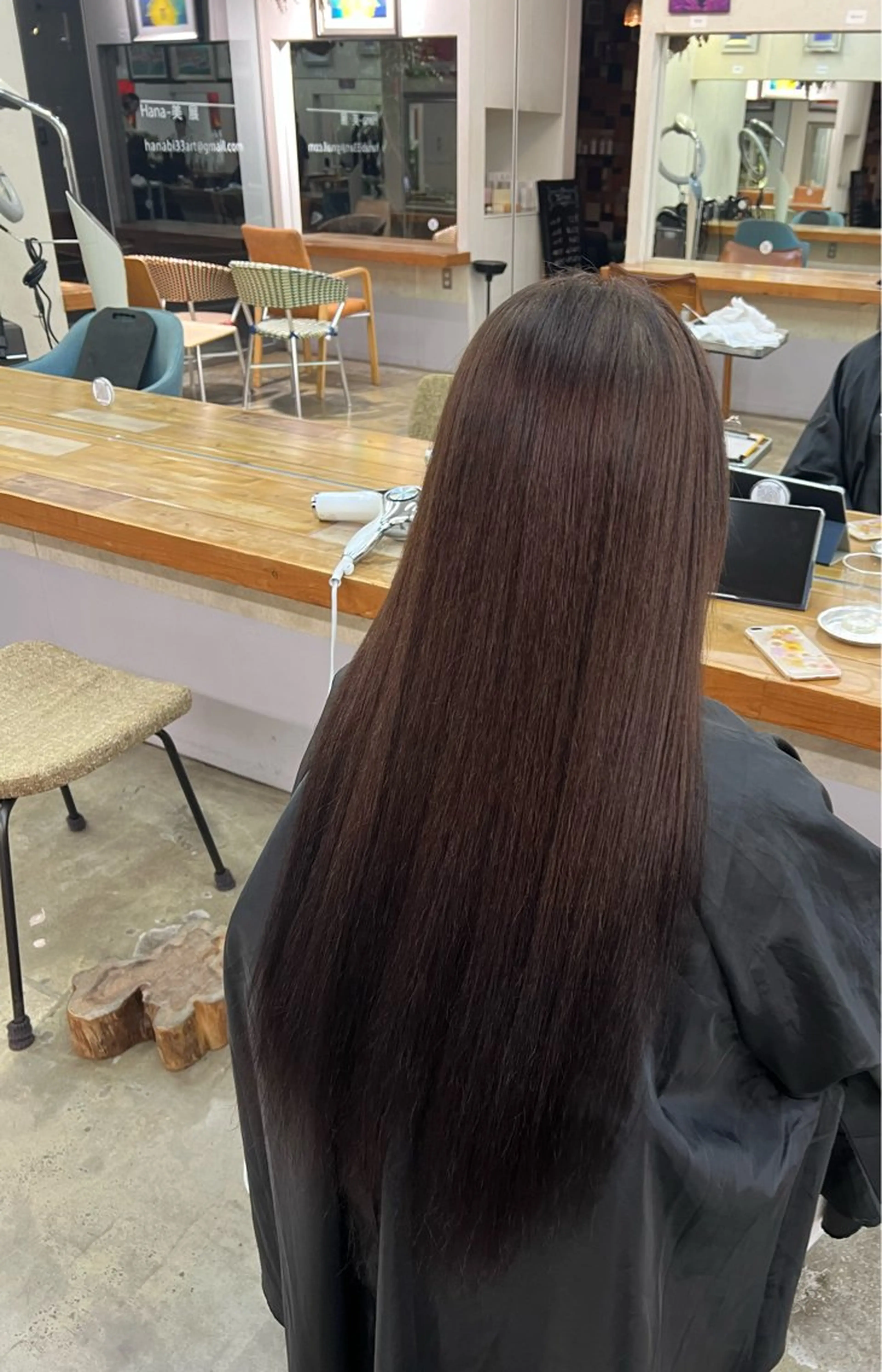 ロング BUZZ 自由が丘所属・ogura hitomiのヘアスタイル