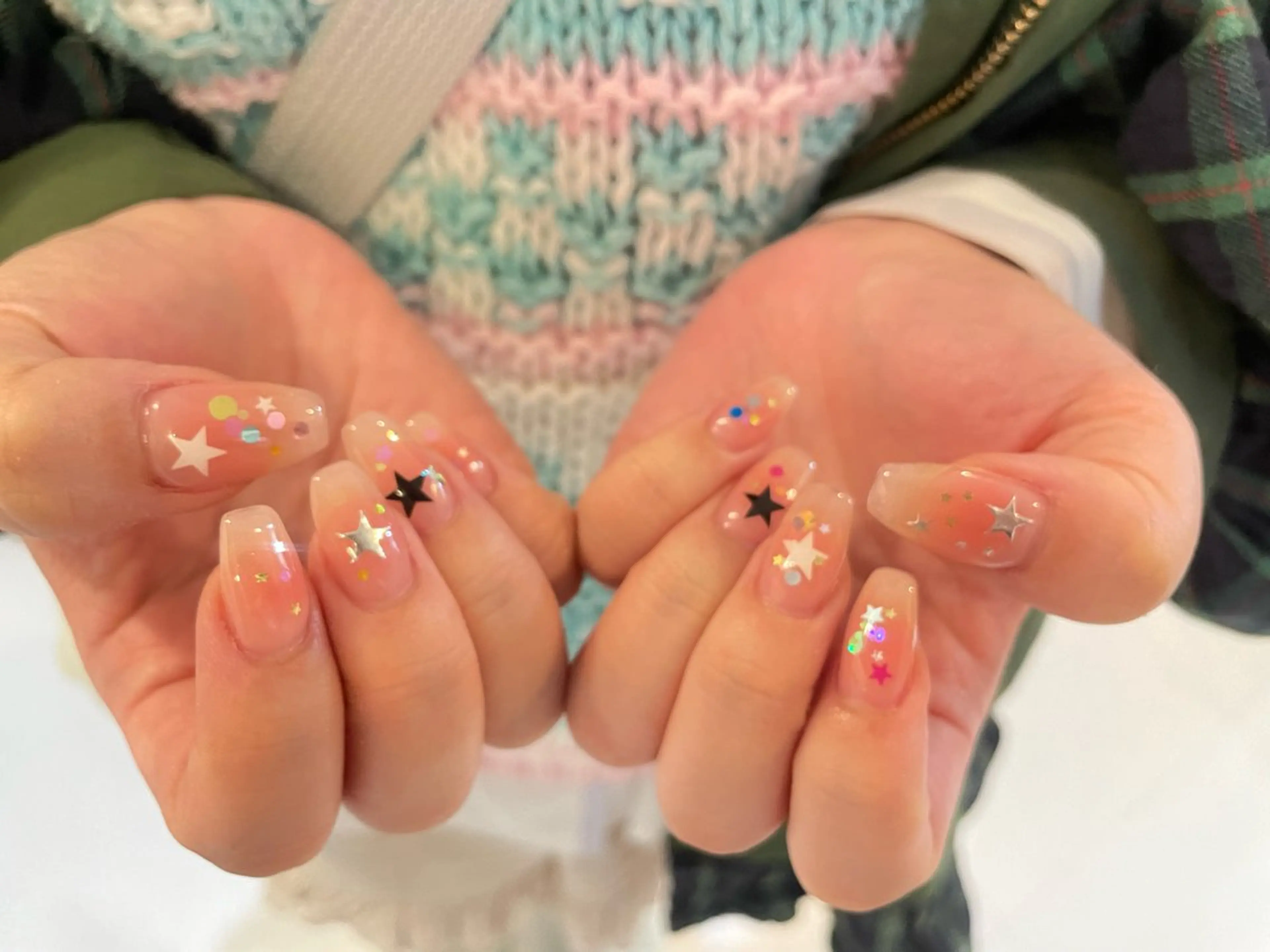 ネイル オーロラネイル 長さ出し フレンチネイル ジェルネイル ガラスフレンチ ハンドネイル Rela・S NAILのネイルデザイン