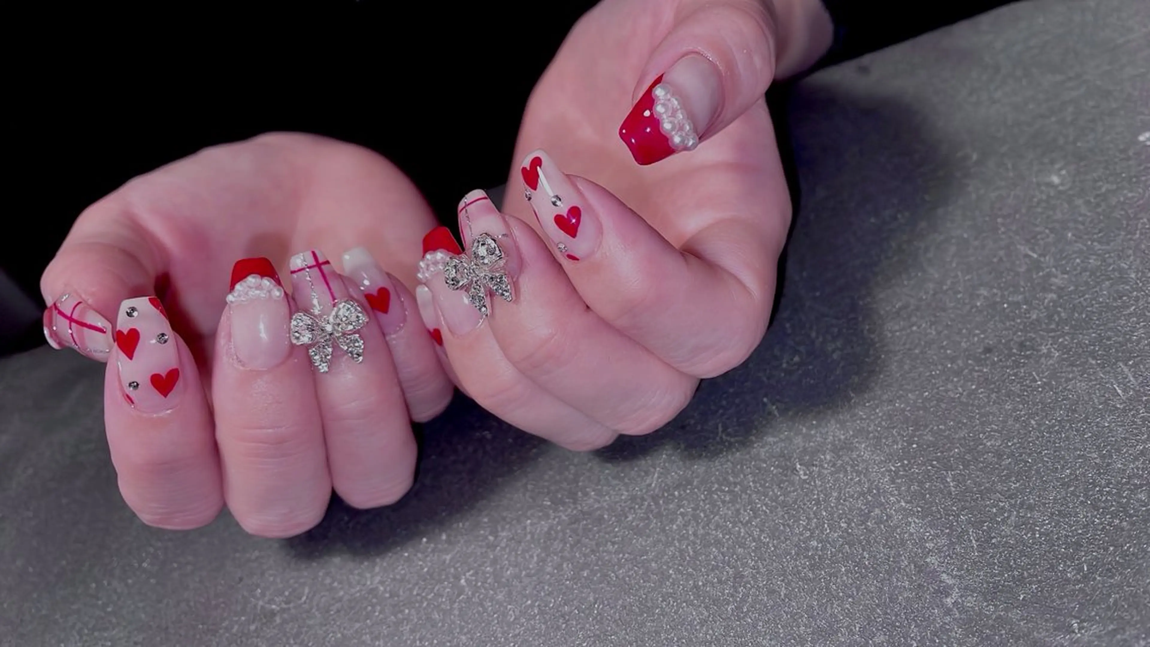 ネイル Spiky とうげ ふうかのネイルデザイン