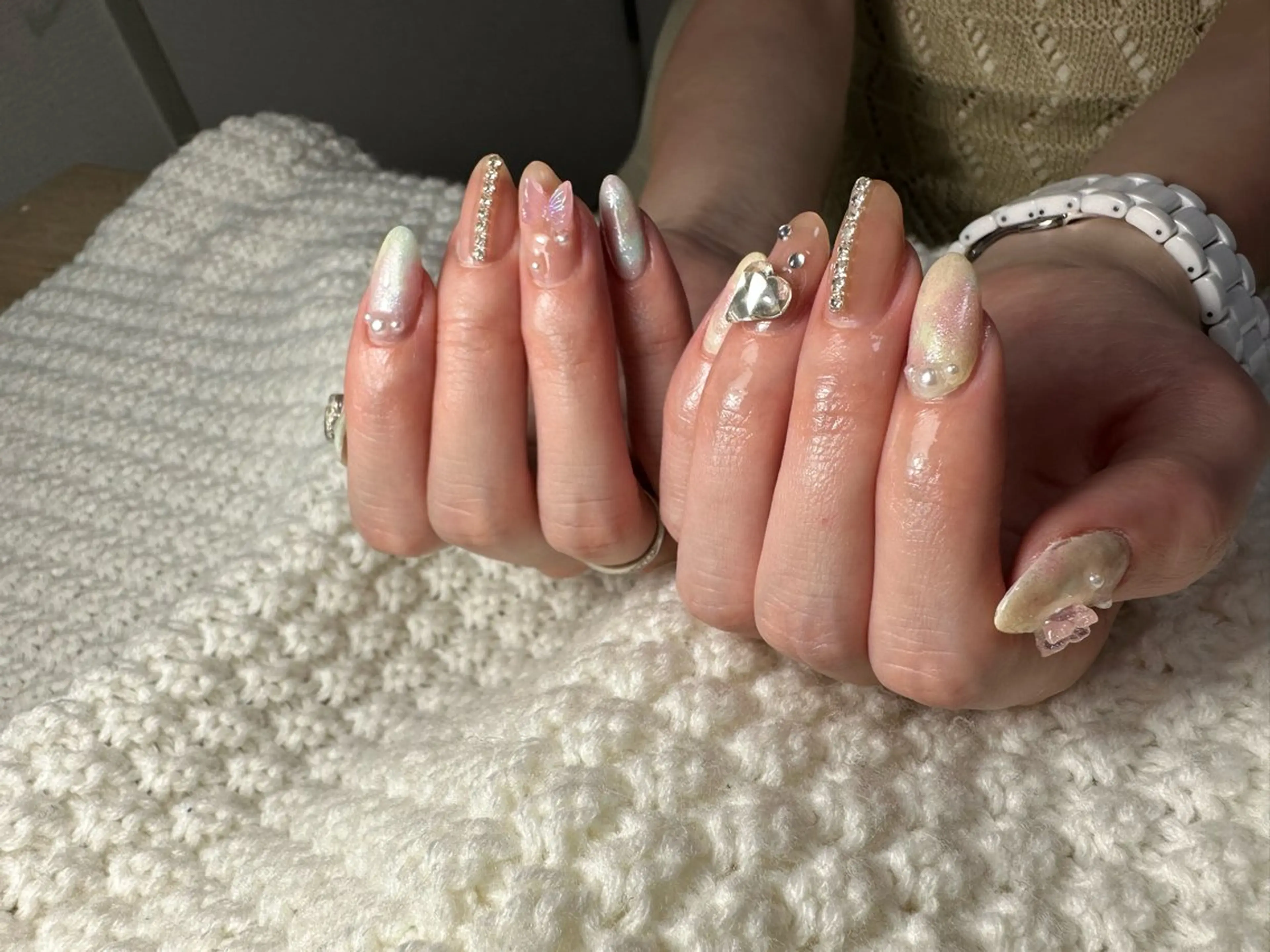 ネイル 新山 聖のネイルデザイン