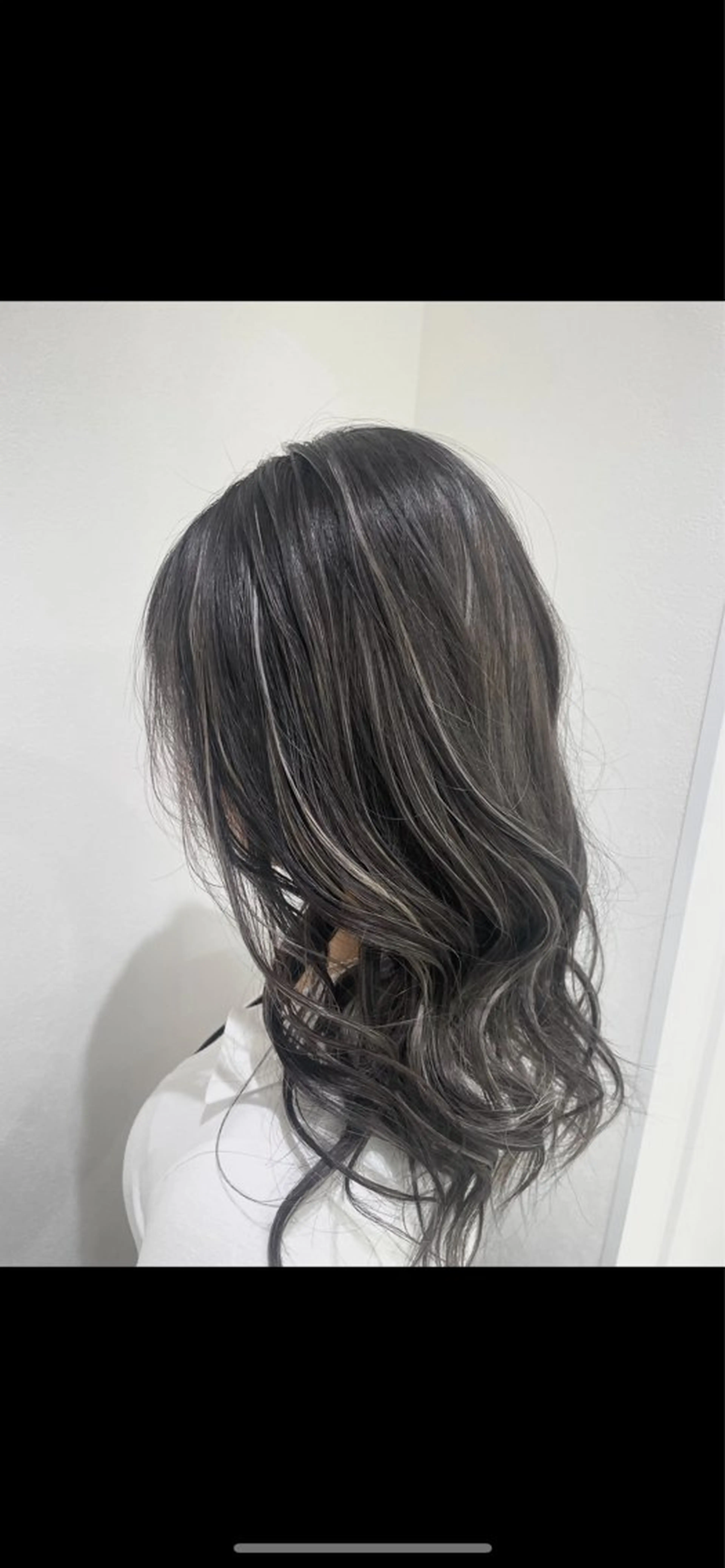 ロング カラー ブリーチ ケアブリーチ 透明感カラー デザインカラー ダブルカラー メンズ支持率No.1 /大船メンズパーマのヘアスタイル