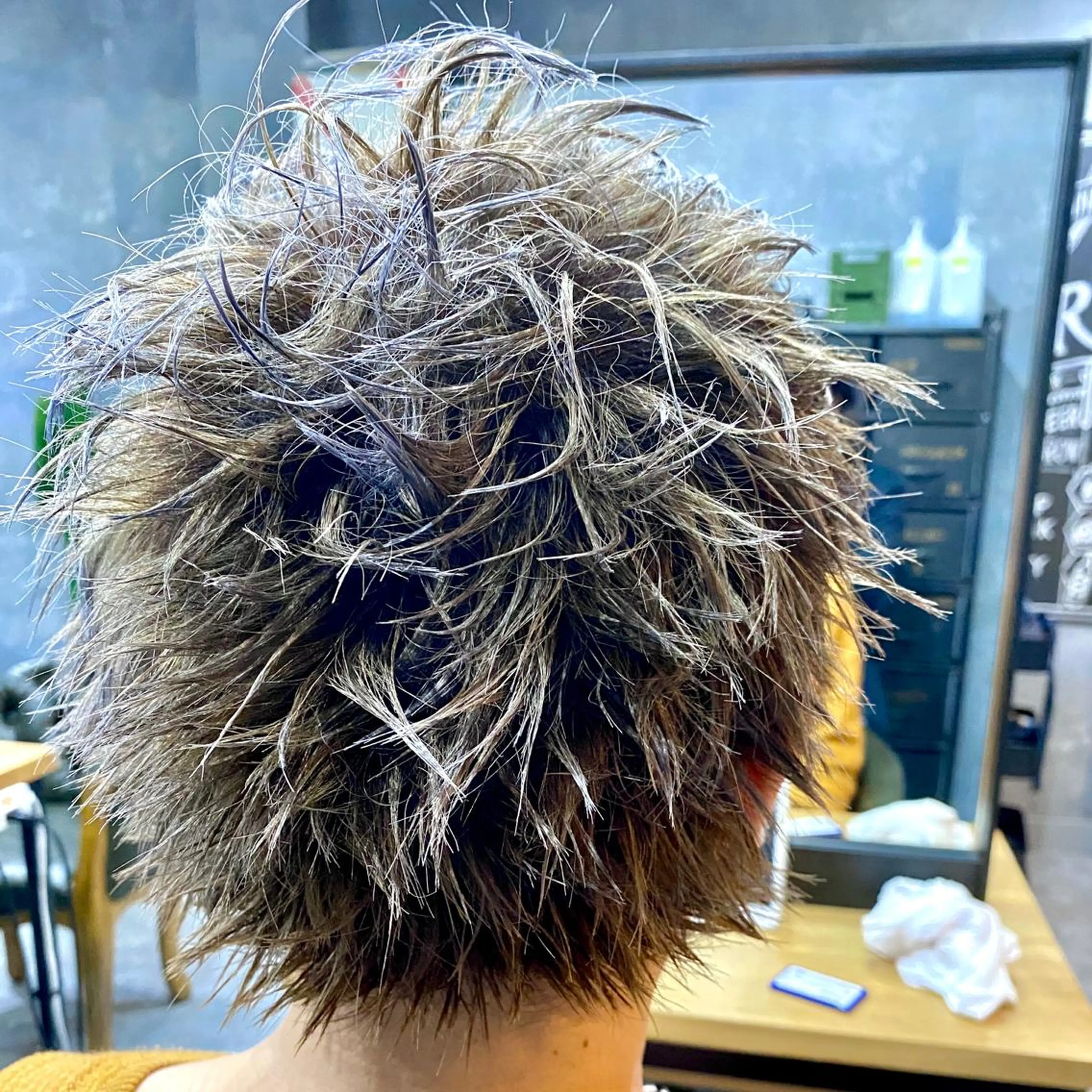 ショート カラー パーマ メンズ カット ヘアカラー パーマ トリートメント ヘッドスパ Root所属・加藤 琢也のヘアスタイル