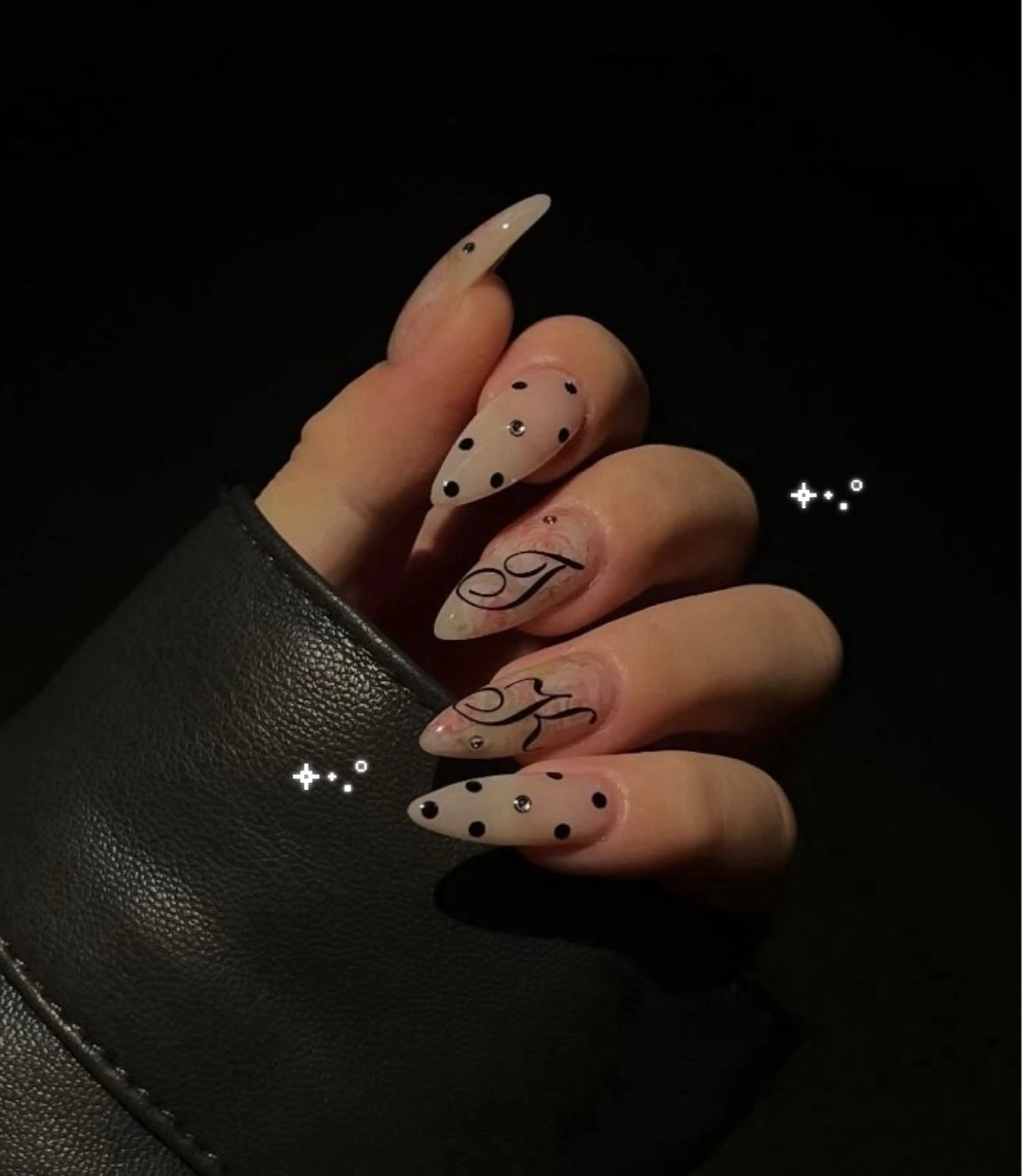 メンズ ネイル ハンドネイル MINAMI໒꒱ Y2K、韓国ガーリーのネイルデザイン