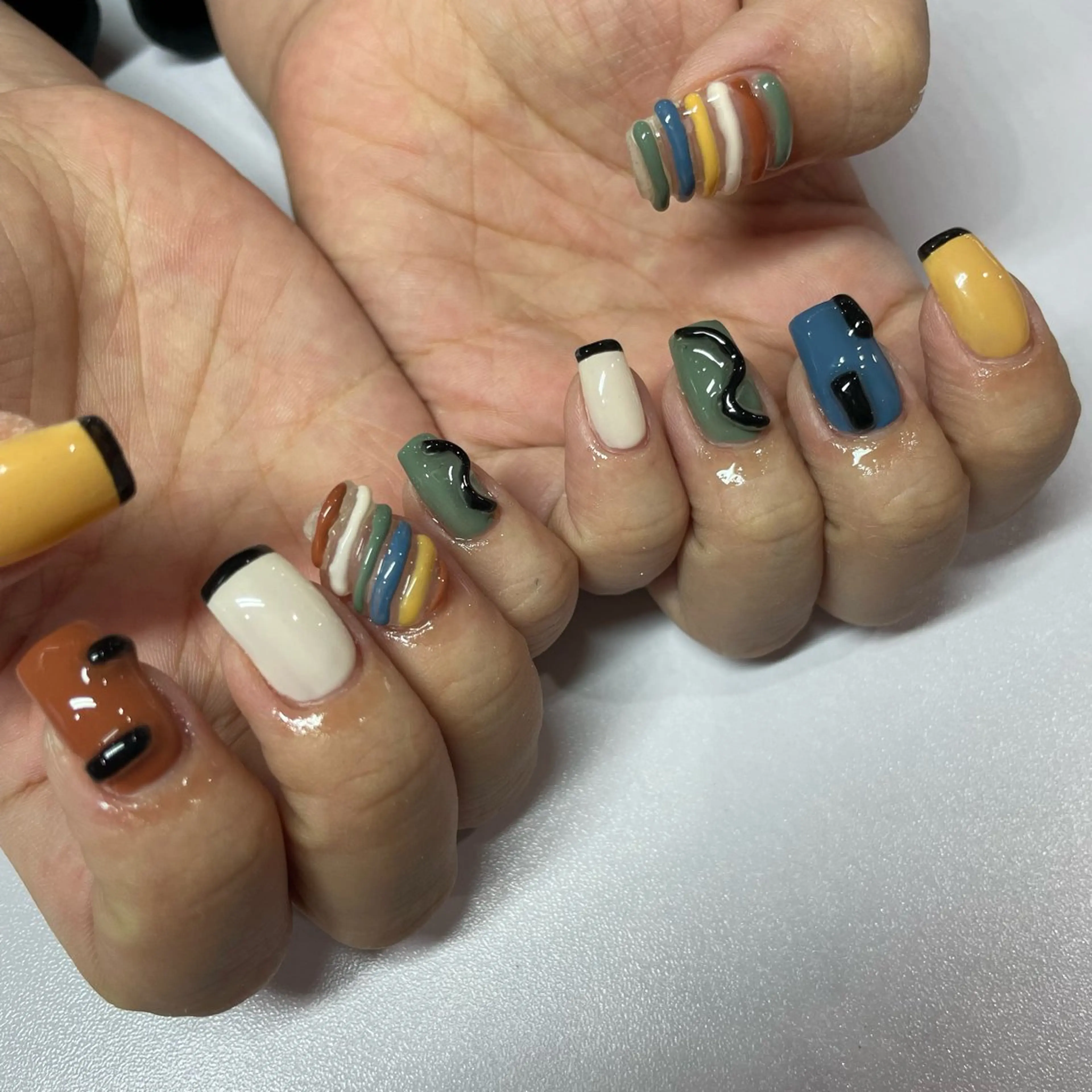 ミディアム ハンドネイル -Rien- プライベートサロンのネイルデザイン