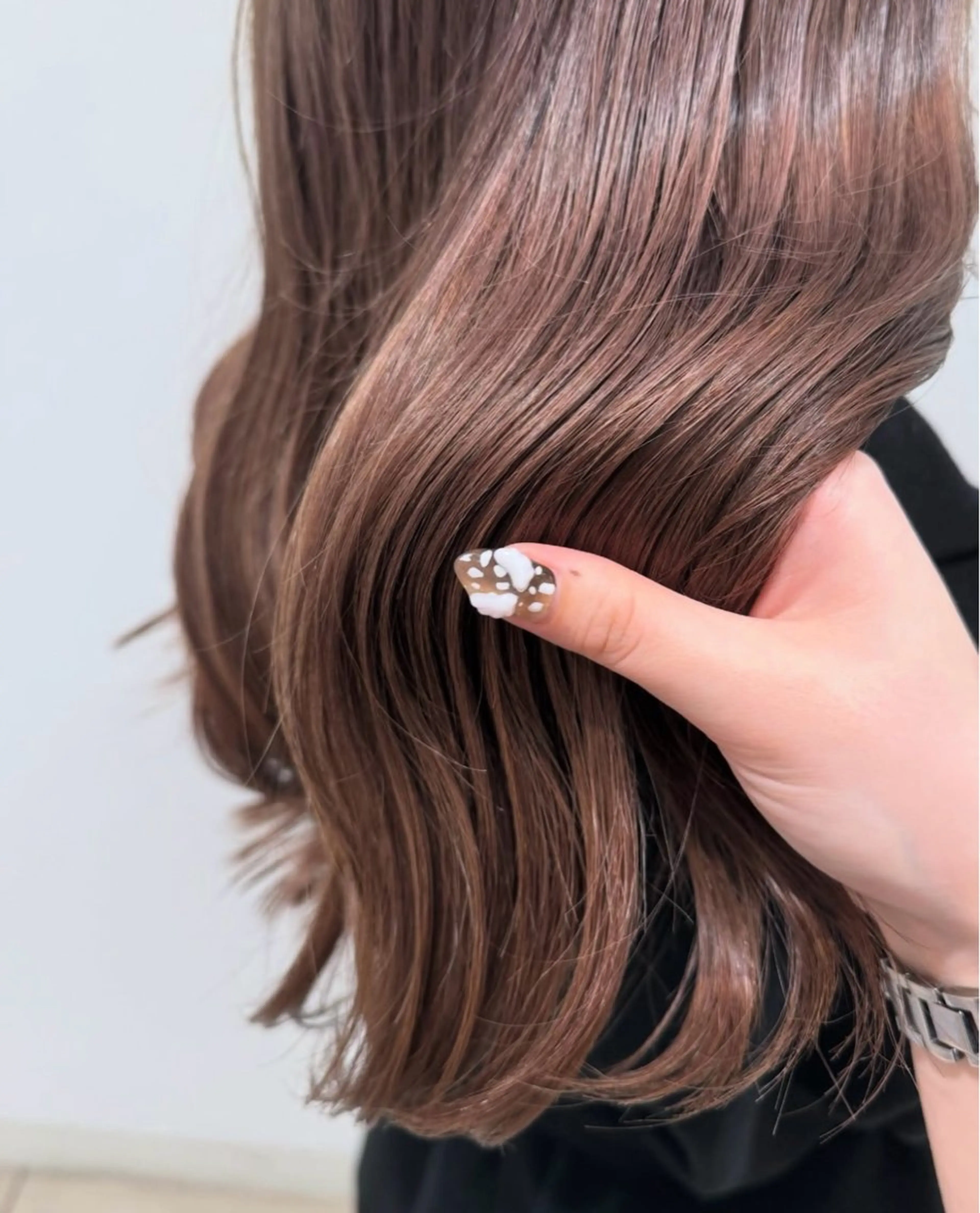 ロング カラー ベージュカラー ブリーチ ダブルカラー パーマ×レイヤー| カラー カホ🪩🤍のヘアスタイル