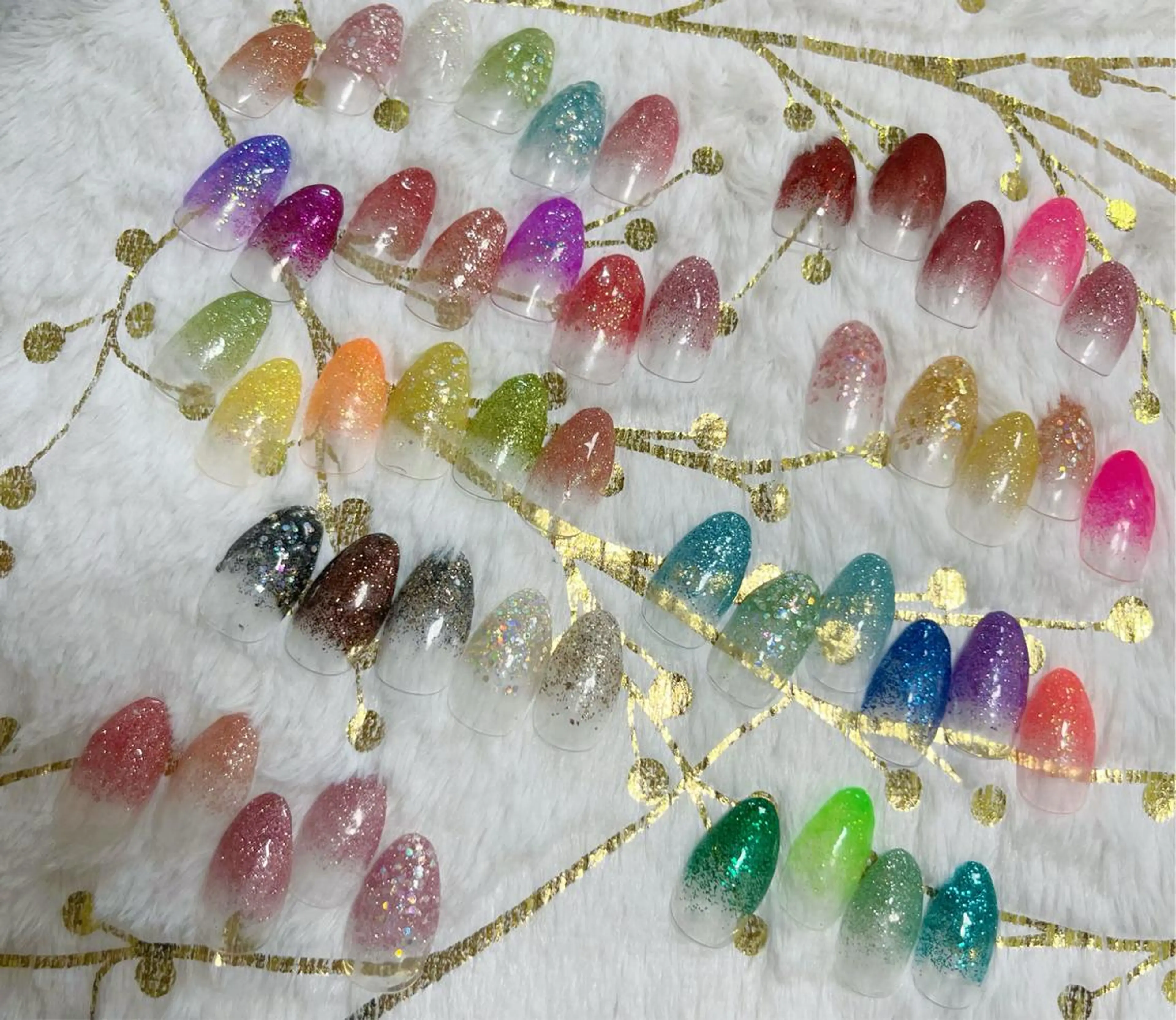 ネイル ASPILEAF所属・アスピリーフ さとみのマツエク・マツパデザイン