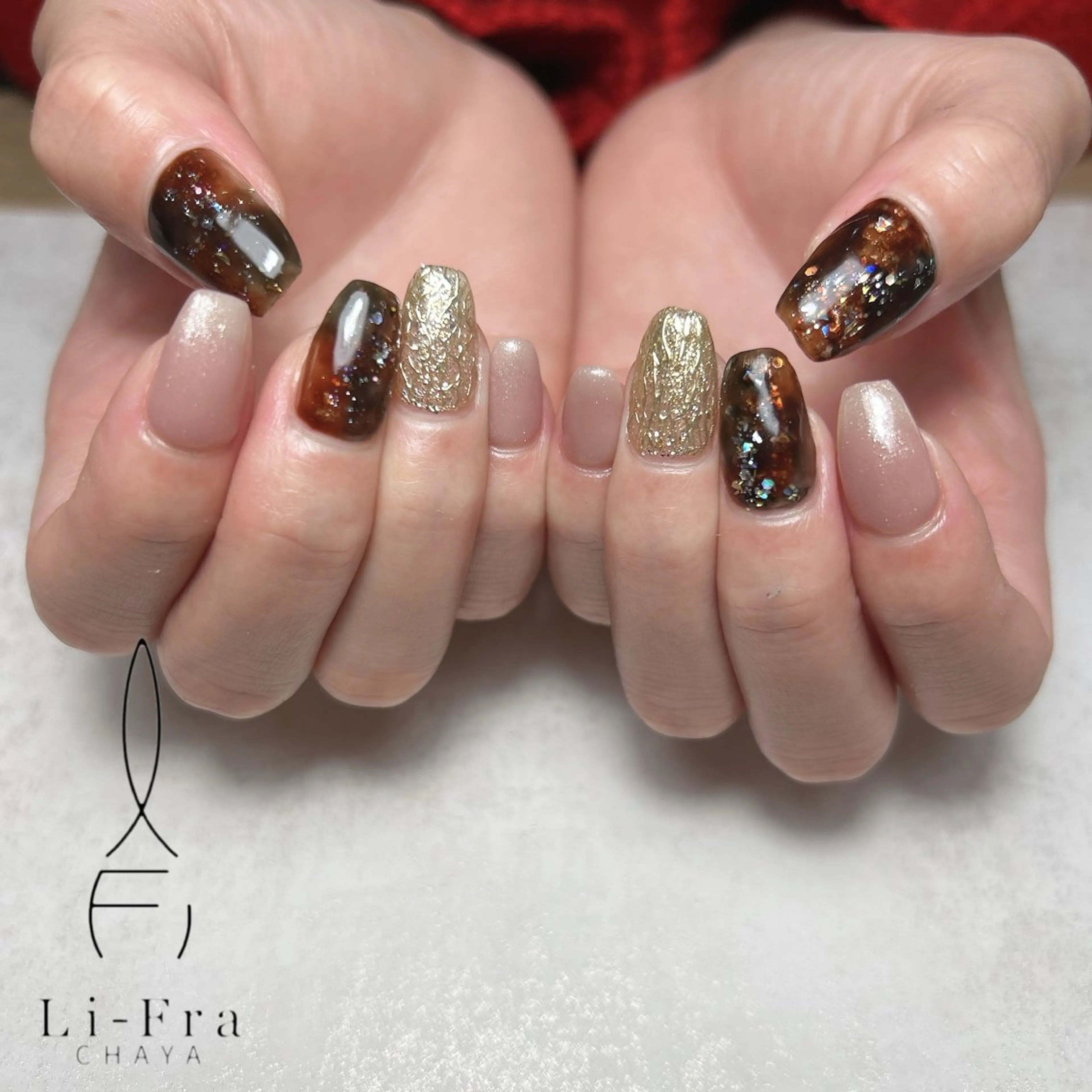 ネイル lifra MANAKAのネイルデザイン