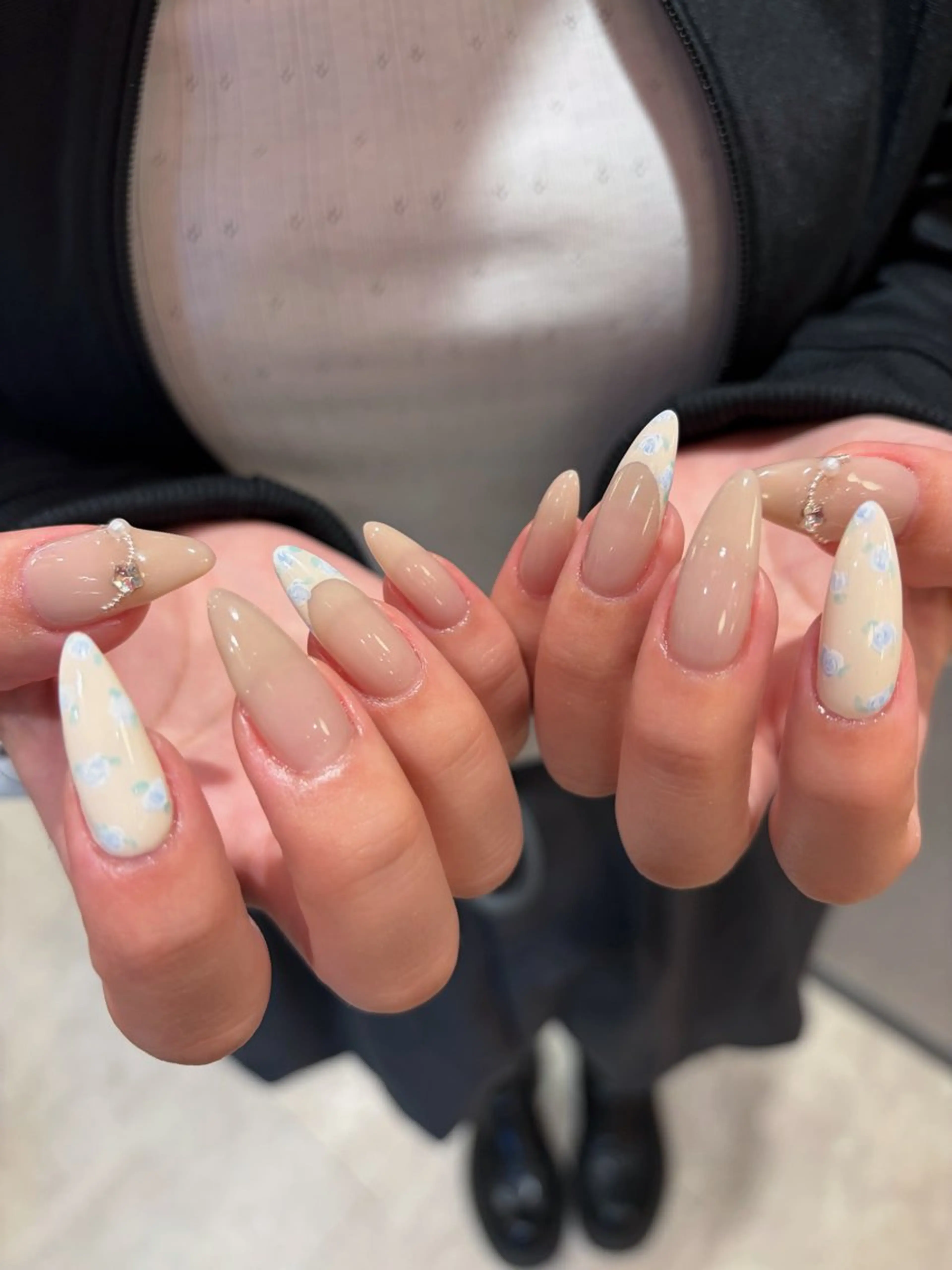 ネイル ハンドネイル フットネイル aile d'Ange所属・ailed'Ange 🍒miuのネイルデザイン