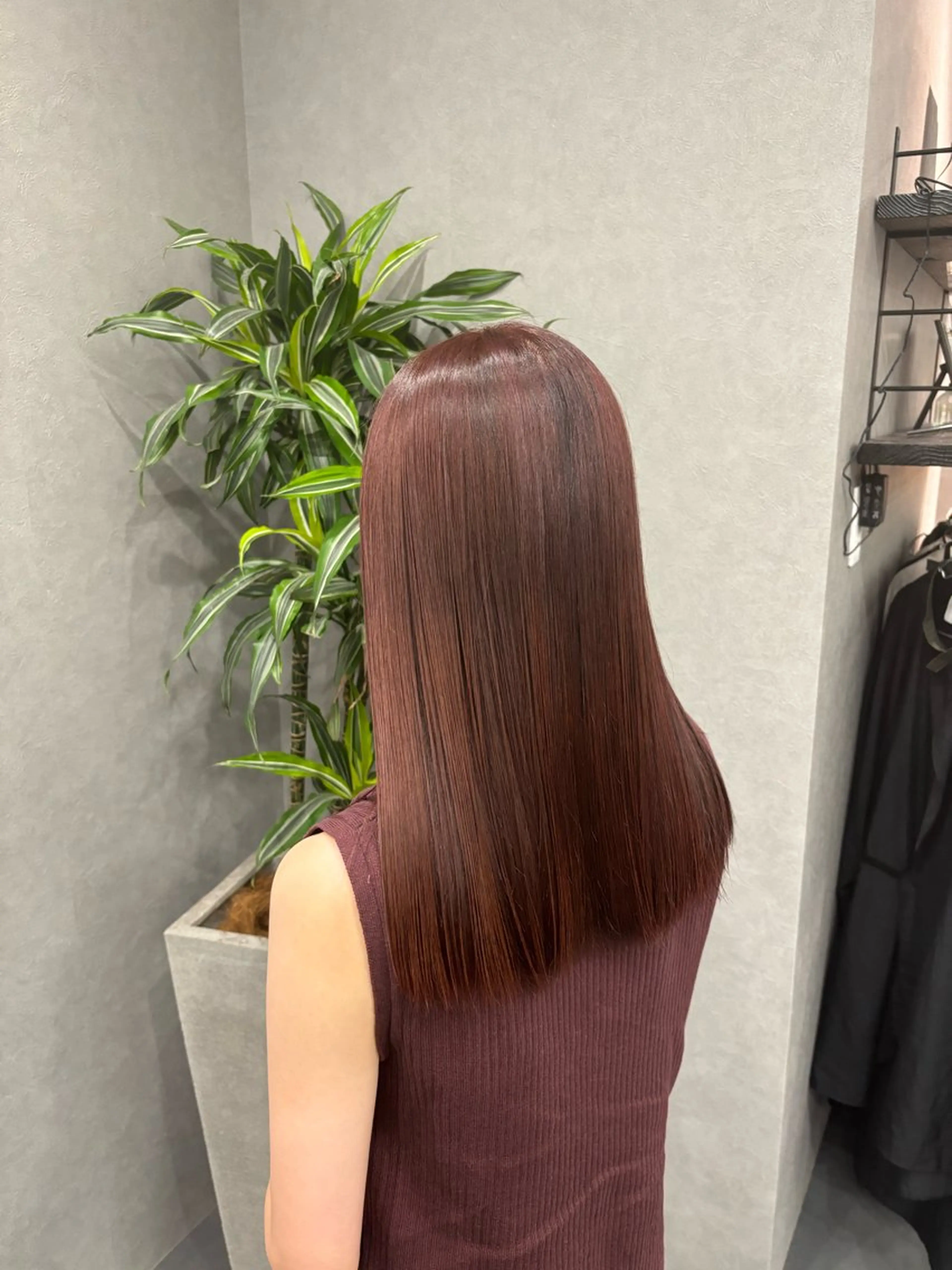 カラー ブラウンカラー ピンクカラー 岩村 拓海のヘアスタイル