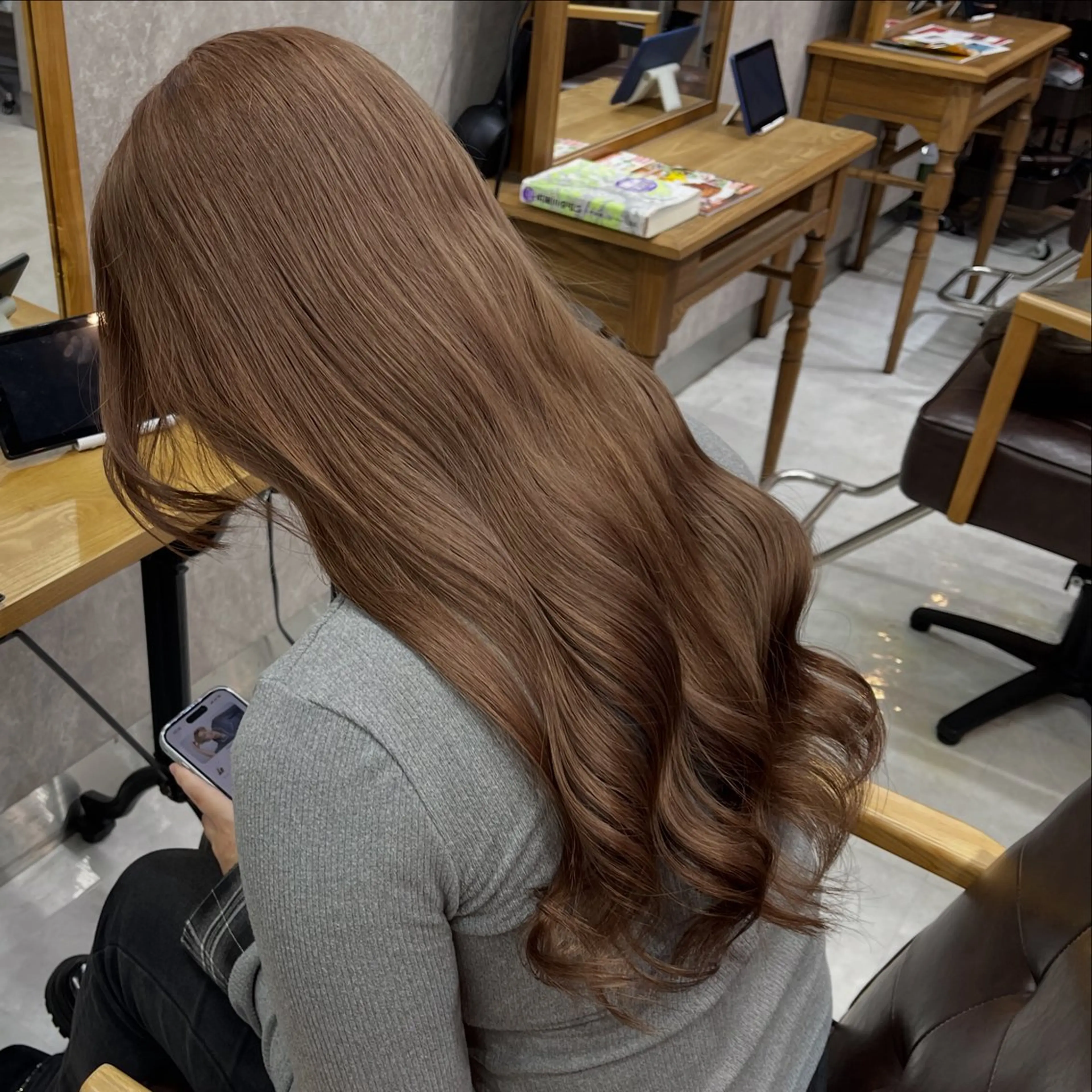 ロング ヘアカラー Colore（コローレ）所属・顔タイプ/ダブルカラ ー/りりかのその他イメージ