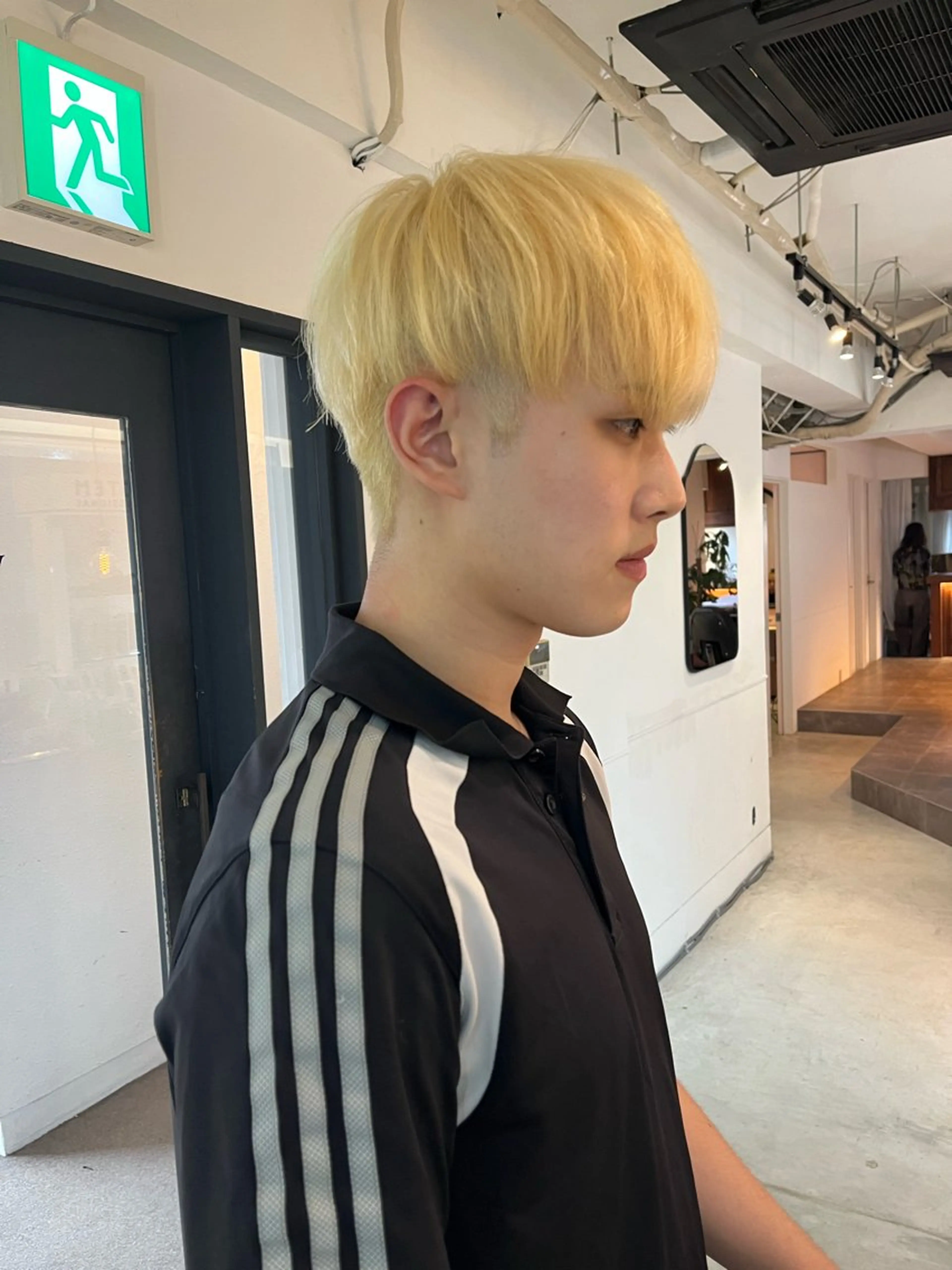 メンズ ヘアカラー ハイトーン/髪質改善 ダブルカラー/名古屋のヘアスタイル